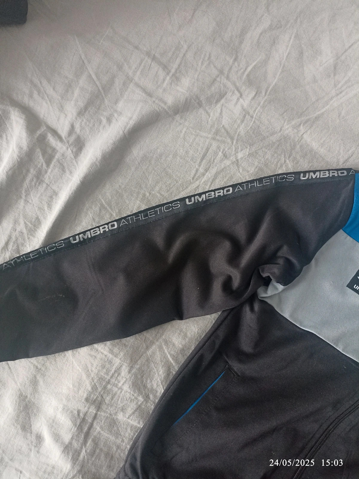 🔵 Ensemble de survêtement Umbro Taille 10 ans Très bon état – Umbro – taille 10 ans / 140 cm 4