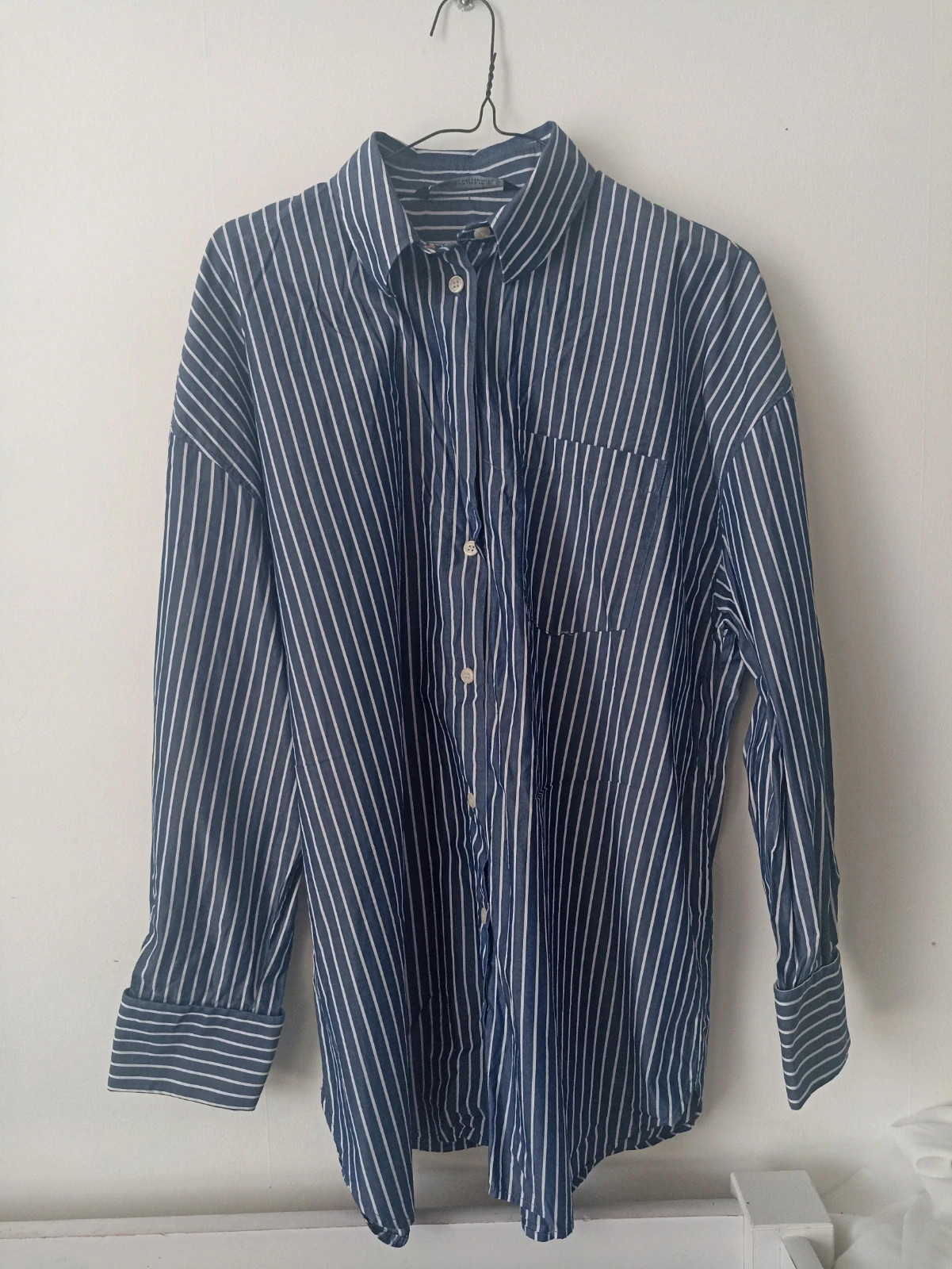 Chemise Zara rayée bleu & blanc 100% coton Taille M Très bon état – Zara – taille M 2