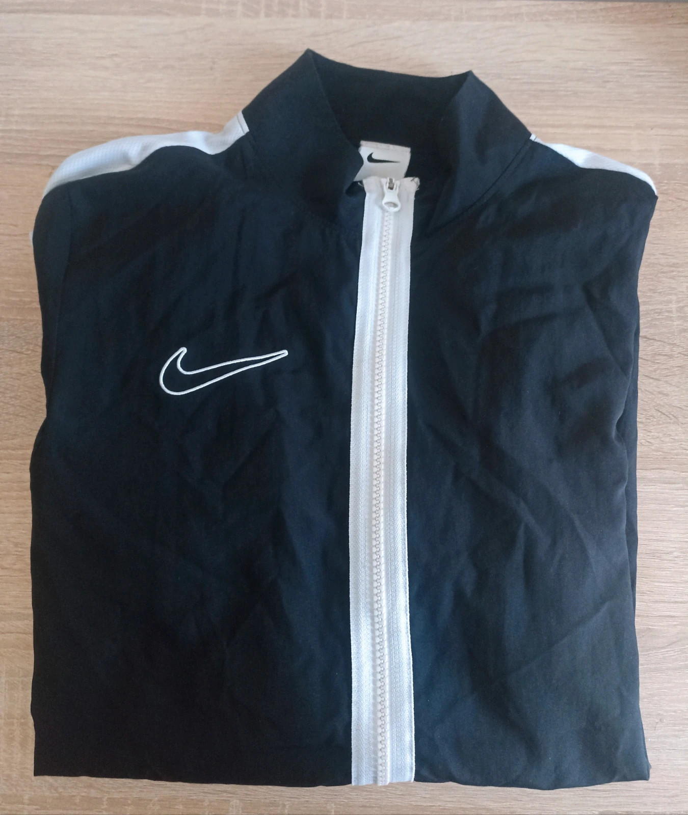 🖤🤍 Veste Nike légère noir & blanc – Taille XS – Parfait état – Nike – taille XS 4