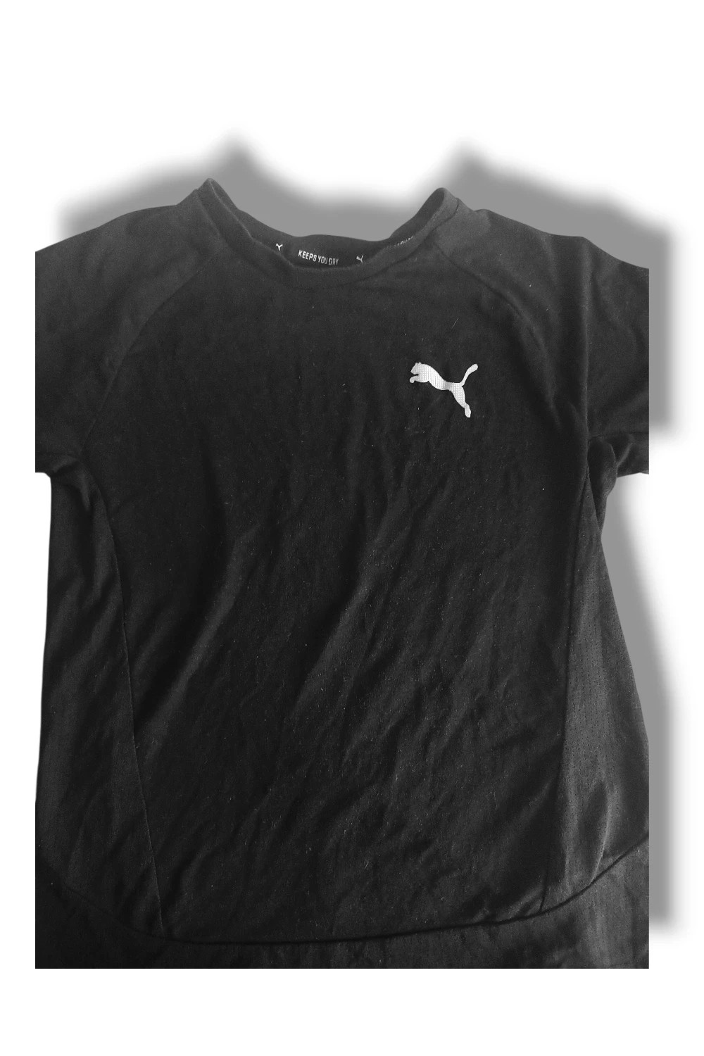 T-shirt sport Puma noir avec logo blanc sur la poitrine – Puma – taille 14 ans / 164 cm 2