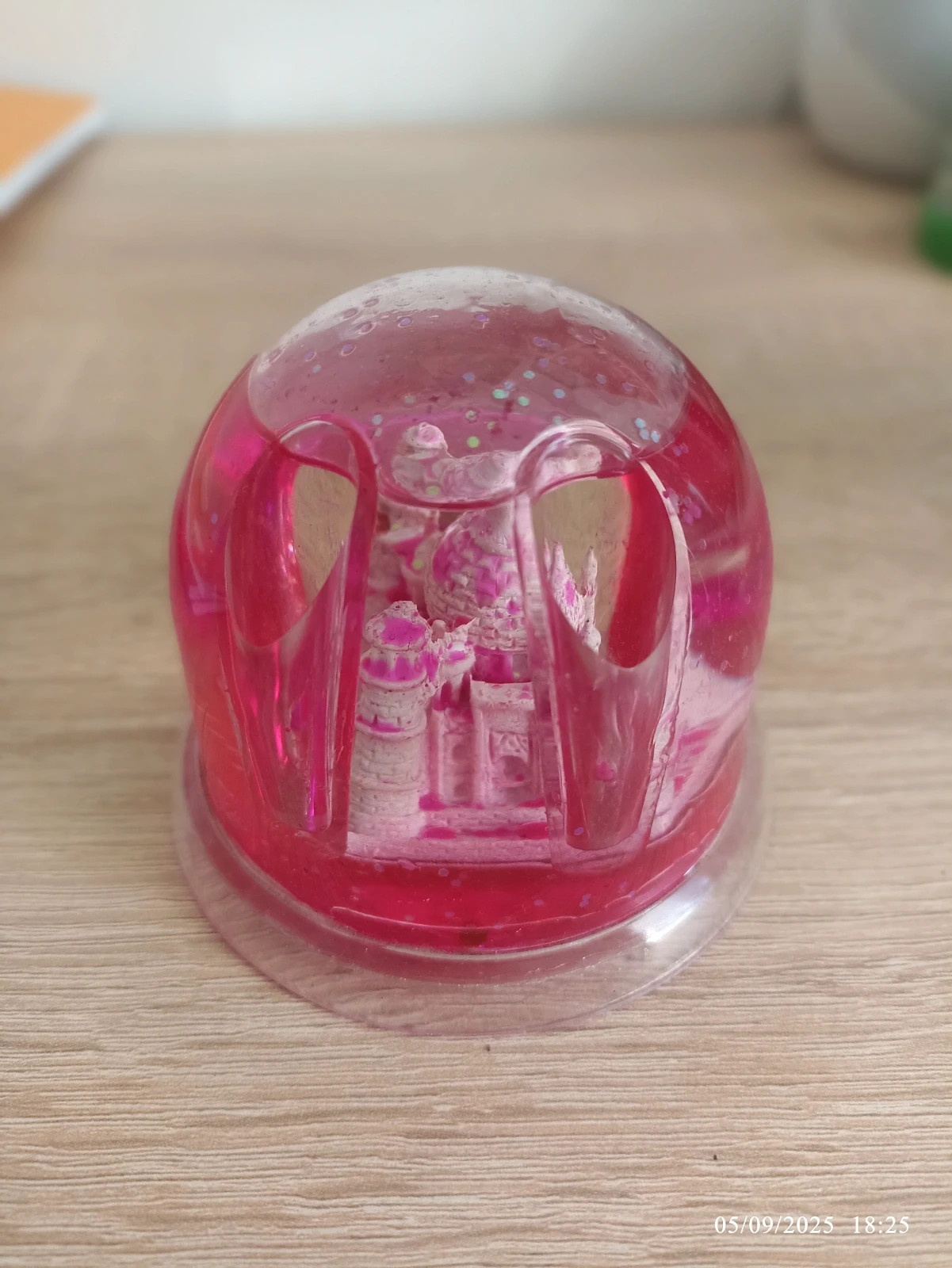Support stylo taj mahal rose 3