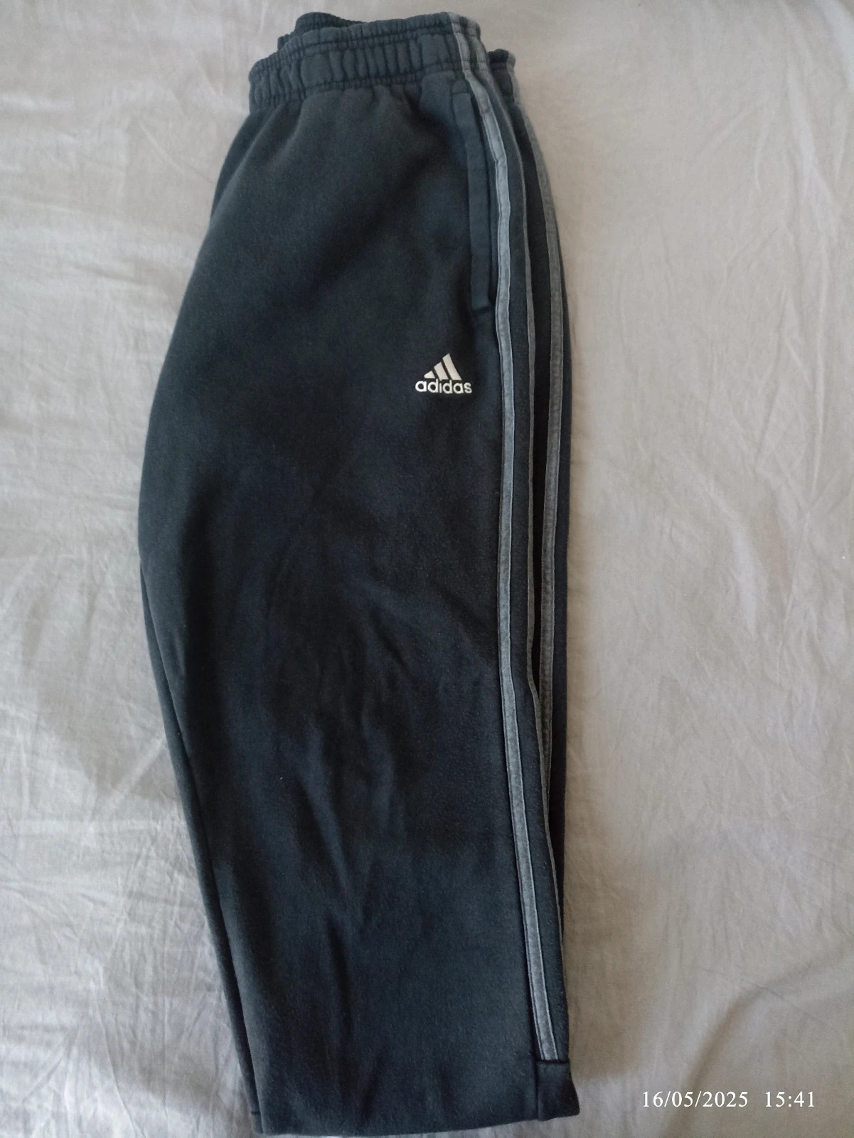 👖 Jogging Adidas noir – Taille M – adidas – taille M 3