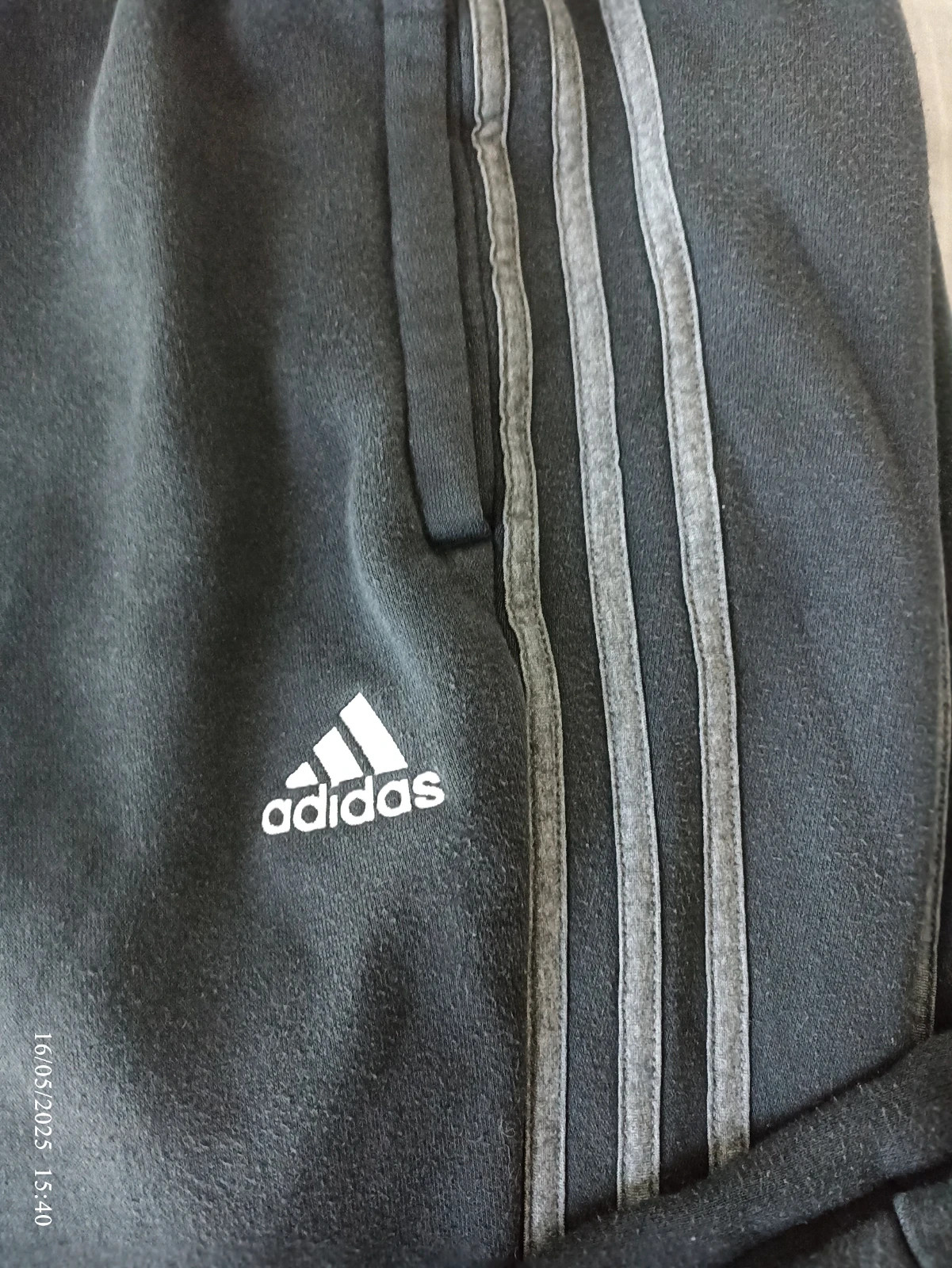 👖 Jogging Adidas noir – Taille M – adidas – taille M 2