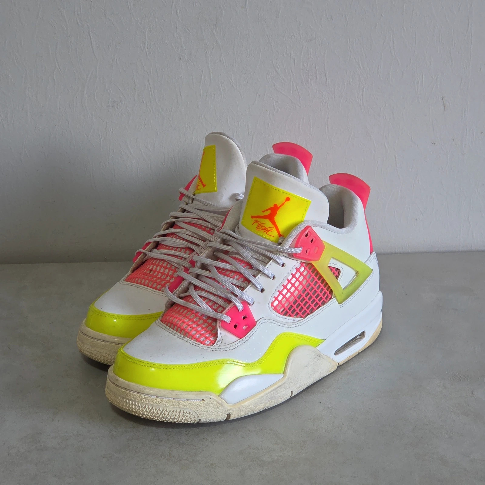 Sneakers basket air Jordan 4 retro GS lemon venom taille 37,5