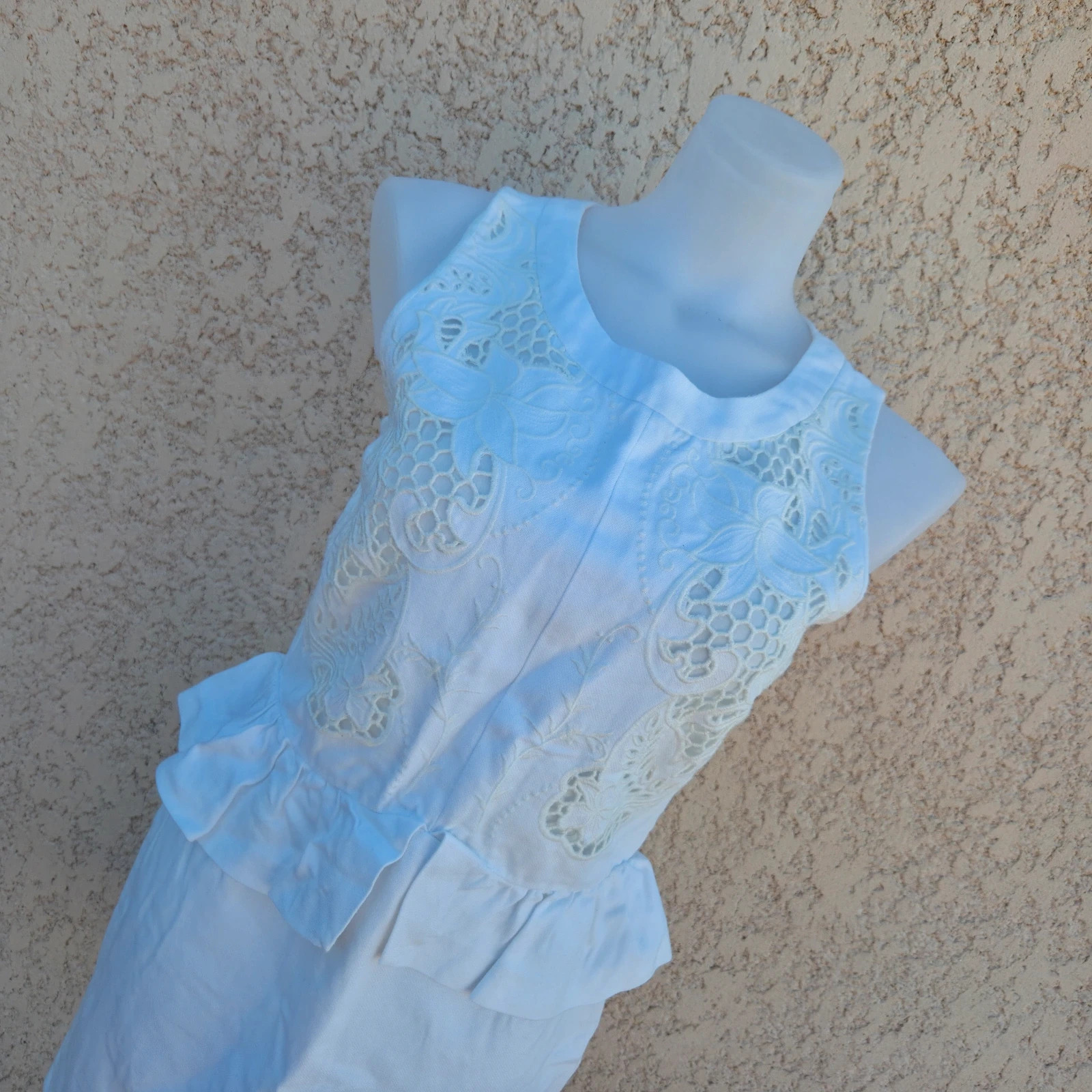 Robe mis longue sandro cintré volants détails brodé dentelle taille M 38 – Sandro – taille M / 38 / 10 4