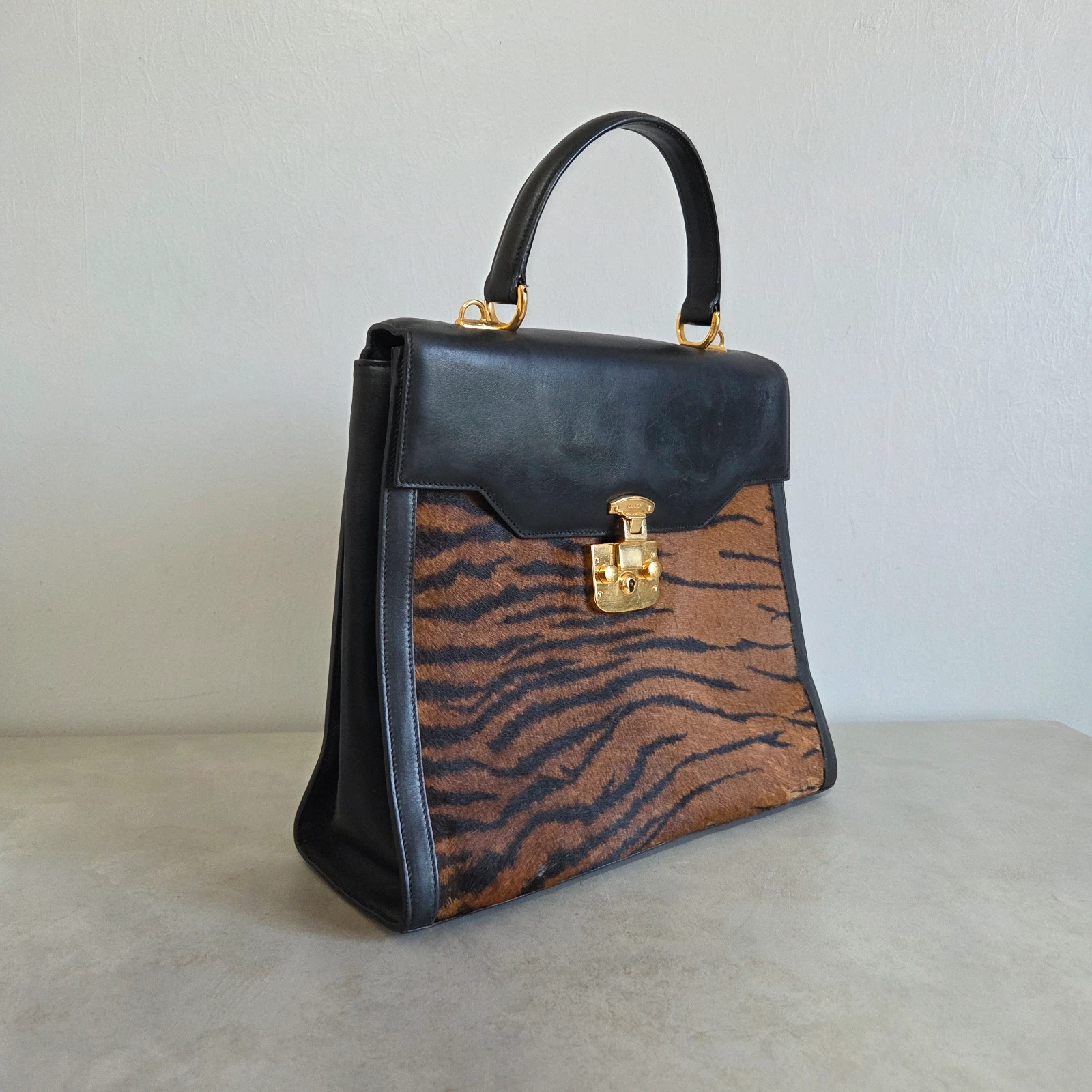 Sac a main Gucci Lady lock cuir motif zèbre tigre vintage année 90 – Gucci 2