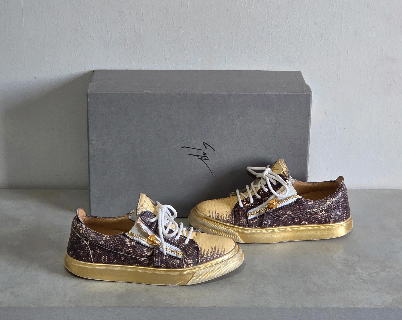 Sneakers basket trainers Giuseppe zanotti taille 37 or doré marron cuir – Giuseppe Zanotti – taille 37 4
