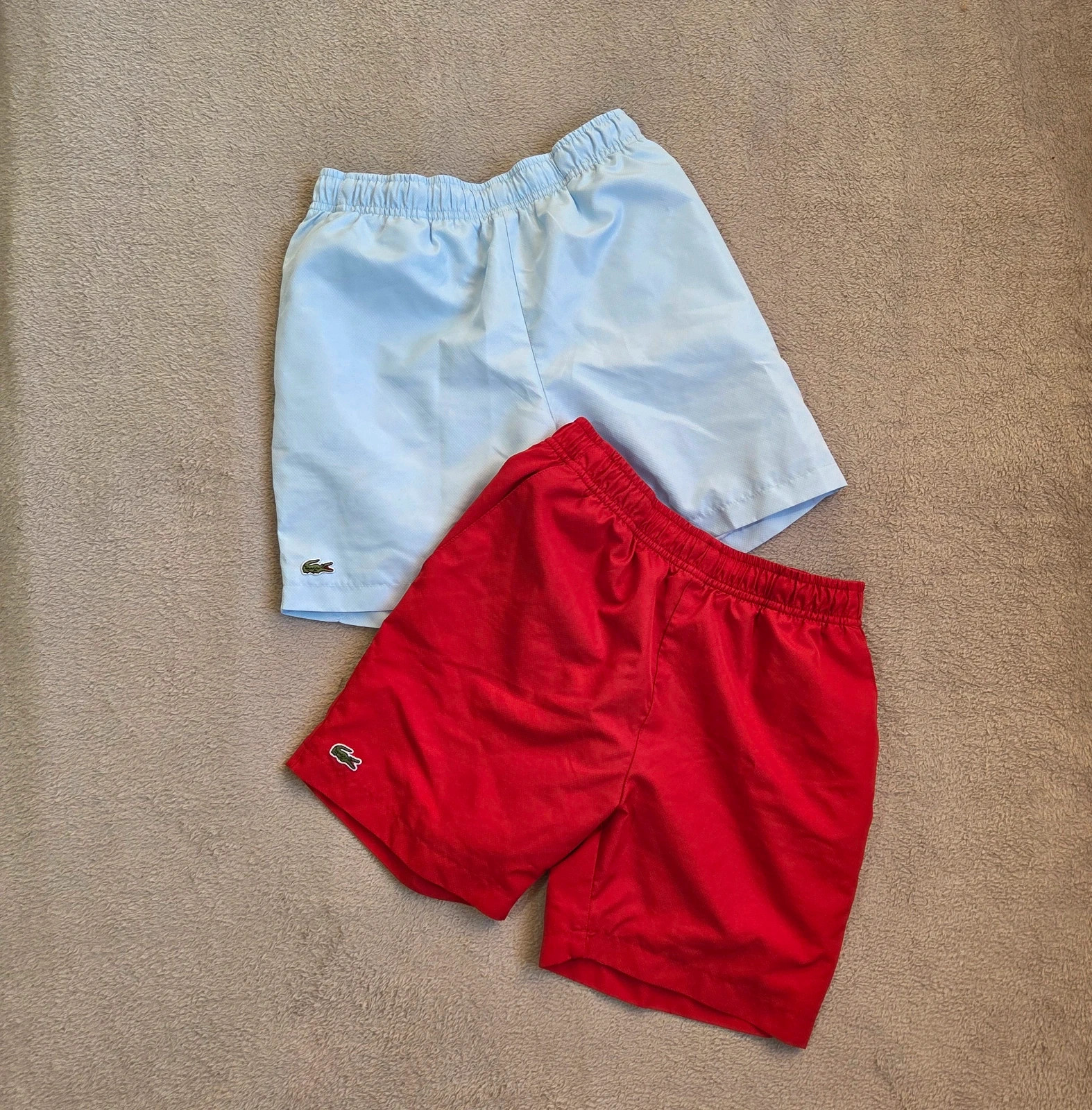 Lot de 2 short Lacoste enfant taille 10 ans
