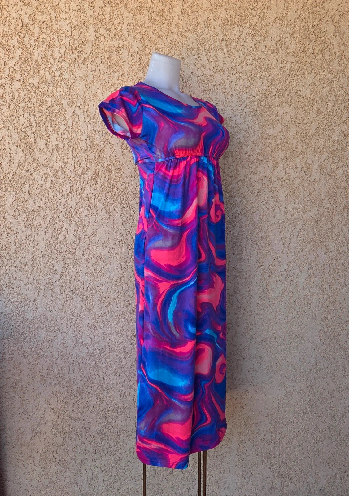 Robe longue motif violet rose taille S – Vintage Dressing – taille S / 36 / 8 5