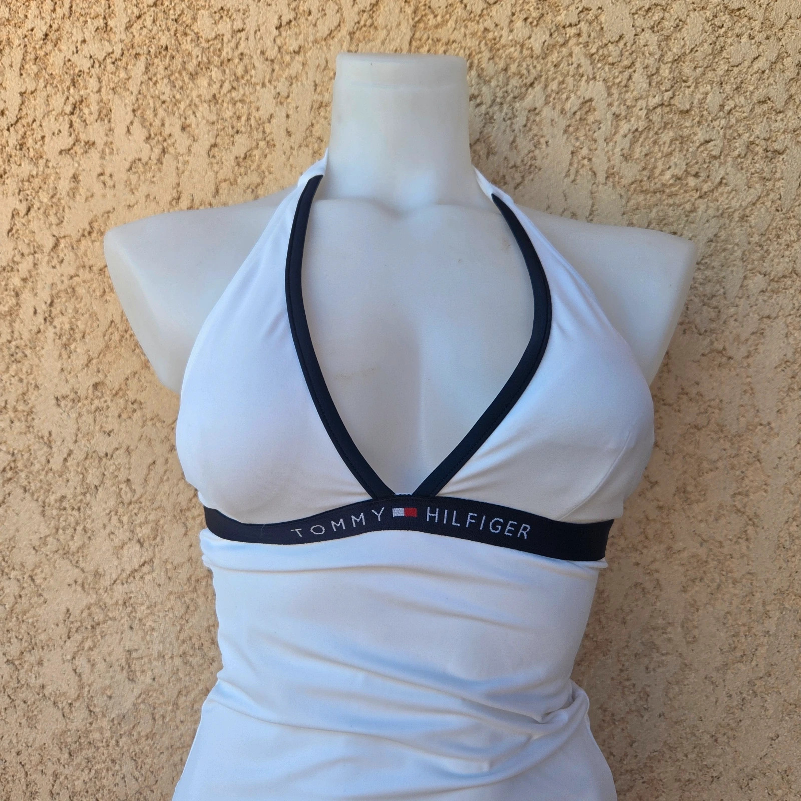 Maillot de bain 1 pièce dos nu tommy Hilfiger taille XS – Tommy Hilfiger – taille XS / 34 / 6 2
