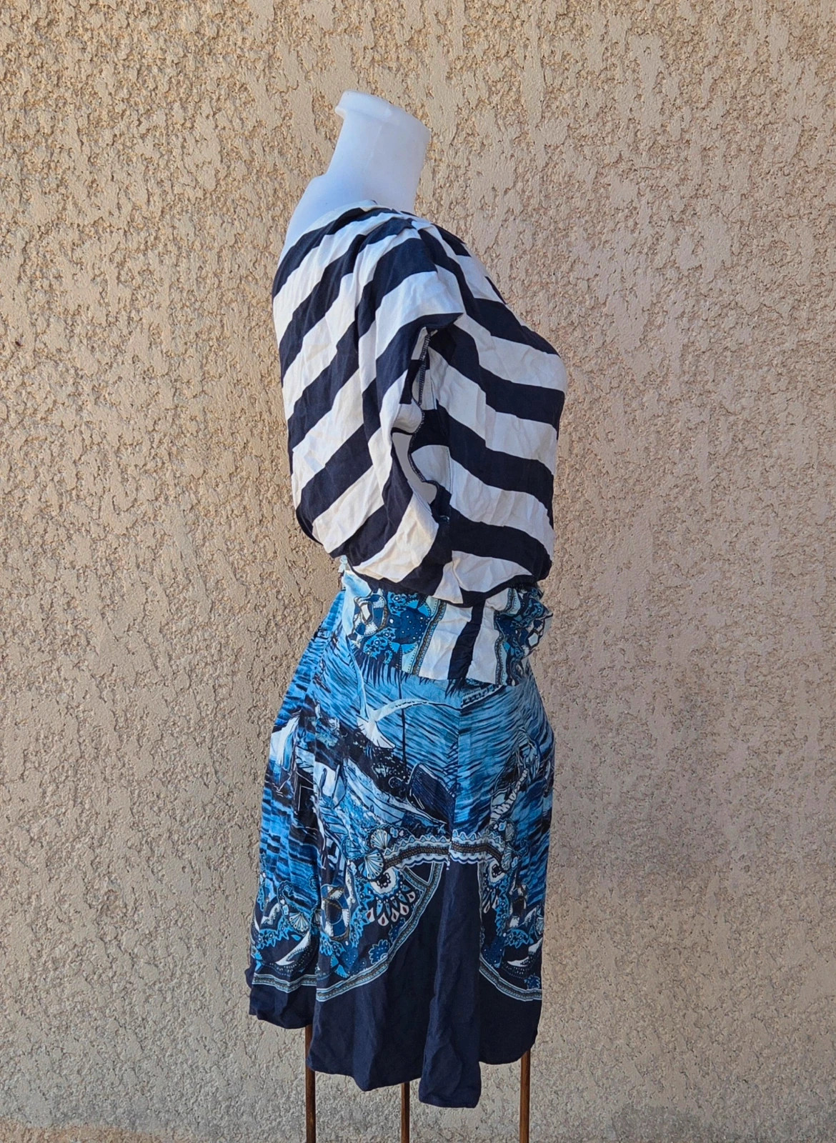 Robe farm rio épaule asymétrique cintré évasé motif taille M – Farm Rio – taille M / 38 / 10 3