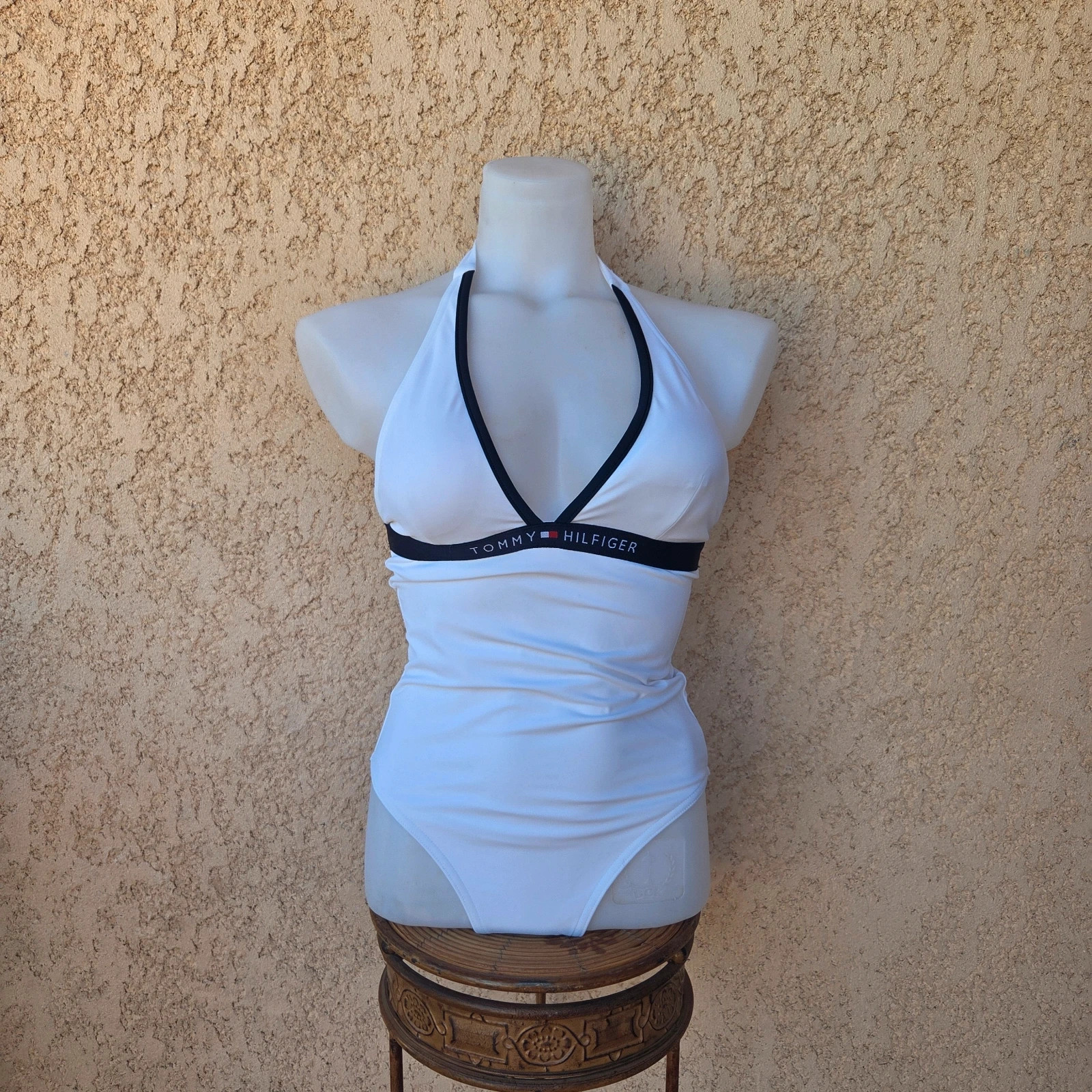 Maillot de bain 1 pièce dos nu tommy Hilfiger taille XS