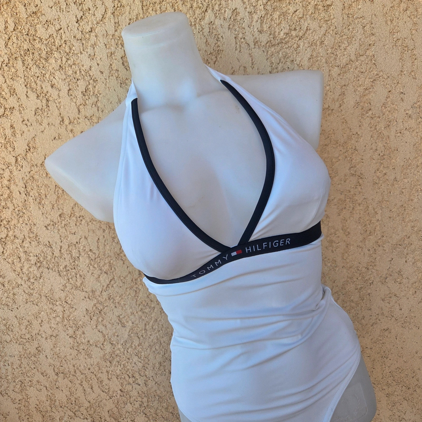 Maillot de bain 1 pièce dos nu tommy Hilfiger taille XS – Tommy Hilfiger – taille XS / 34 / 6 5