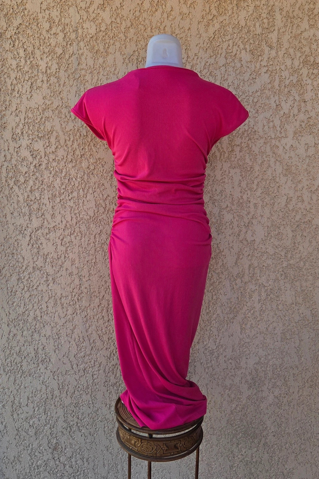 Robe longue cintré moulante rose fuchsia taille S/36 – Tendance – taille S / 36 / 8 2