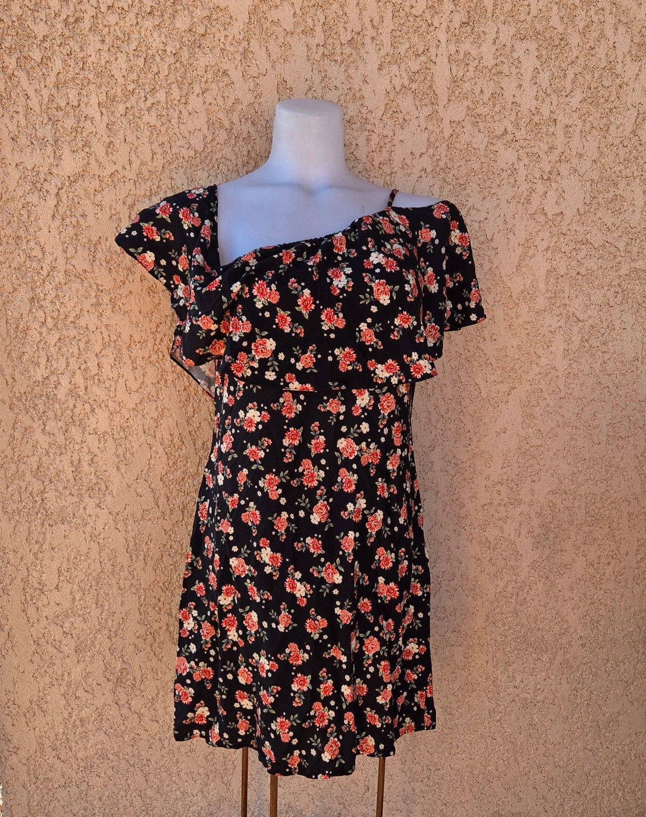Robe mi longue Farm Rio taille S asymétrique noir fleur – Farm Rio – taille S / 36 / 8 5
