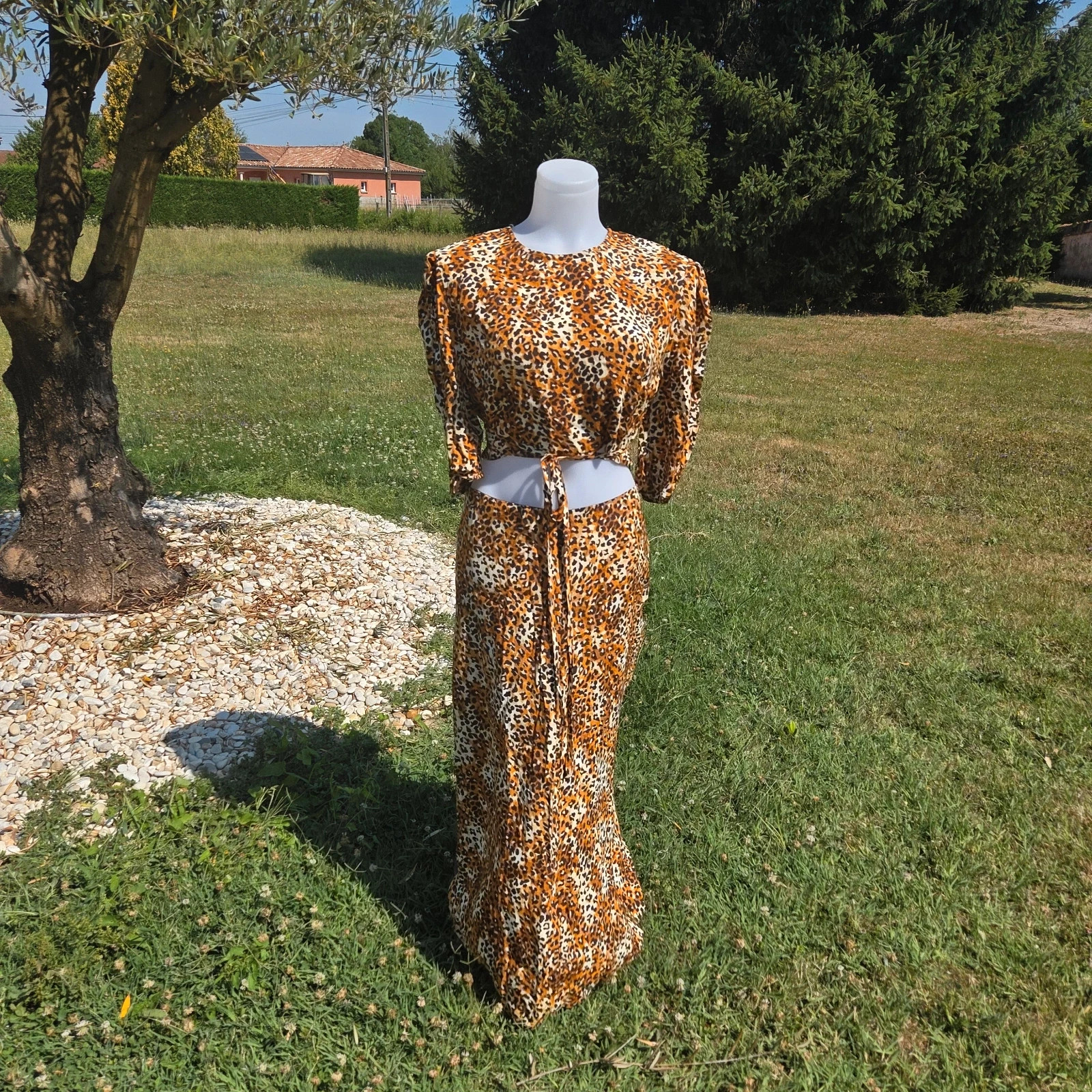 Ensemble 2 pièces maje léopard jupe longue taille L 40