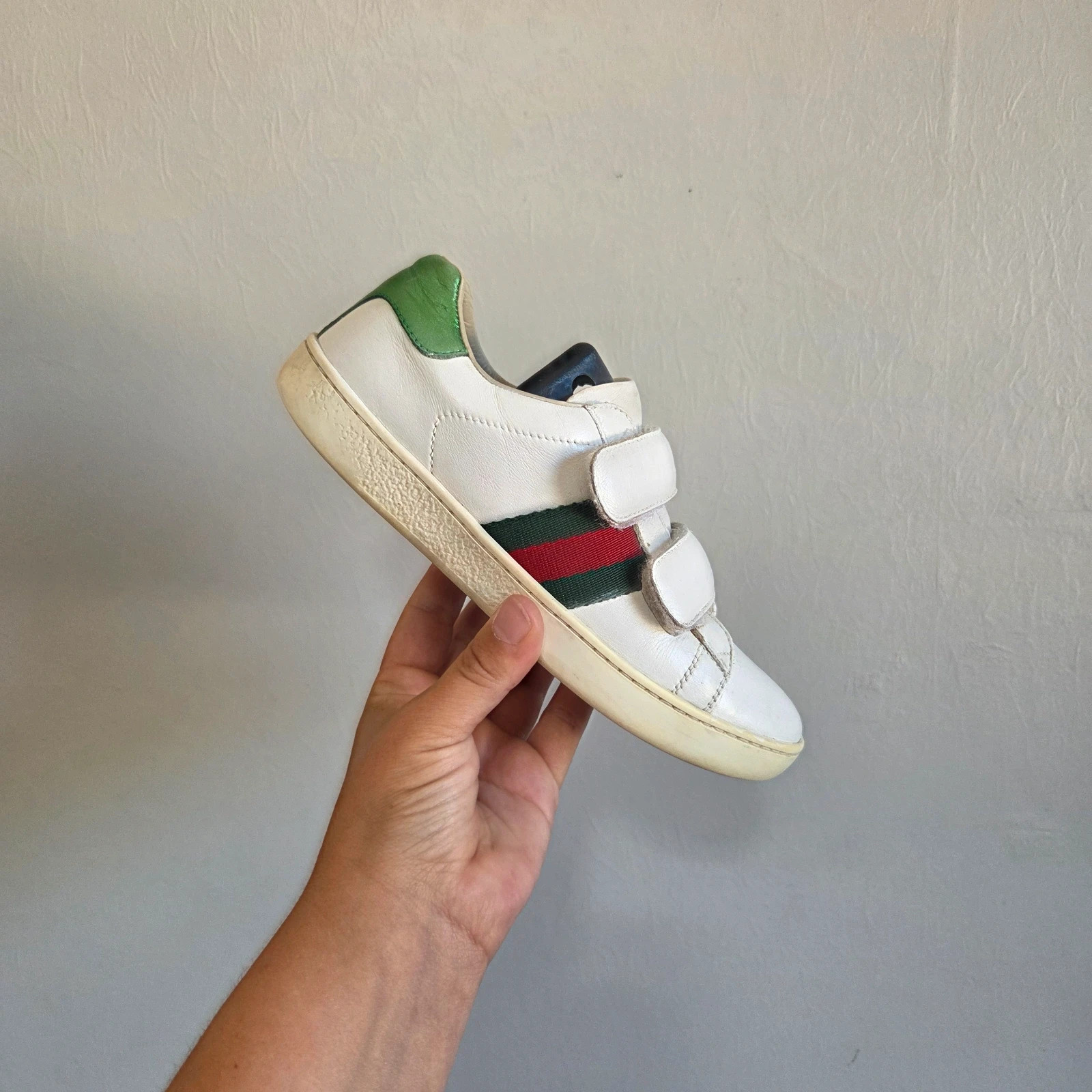 Chaussures scratch basket trainers Gucci enfant taille 31