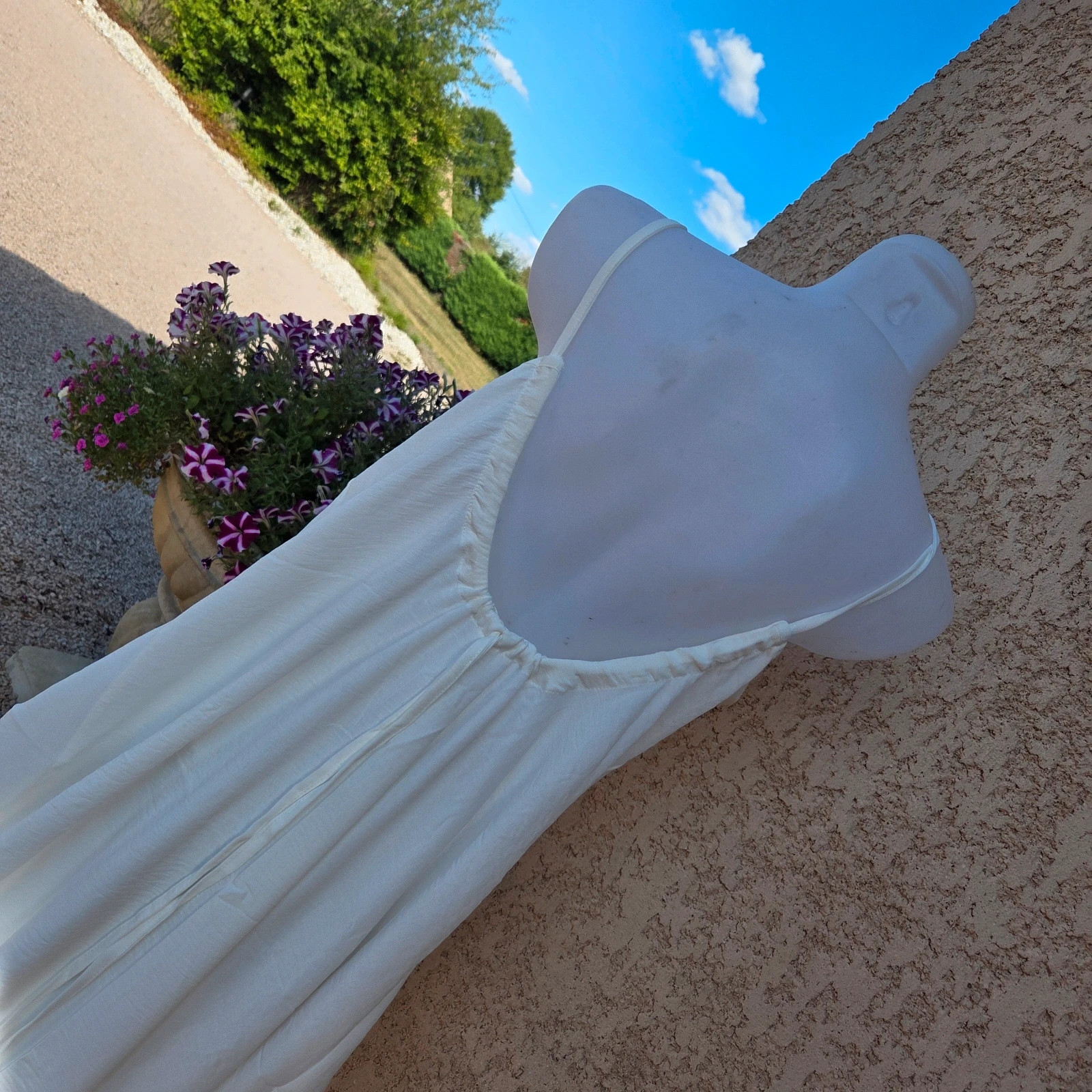 Robe longue dos nu plusieurs couleurs disponibles taille L – Tendance – taille L / 40 / 12 4