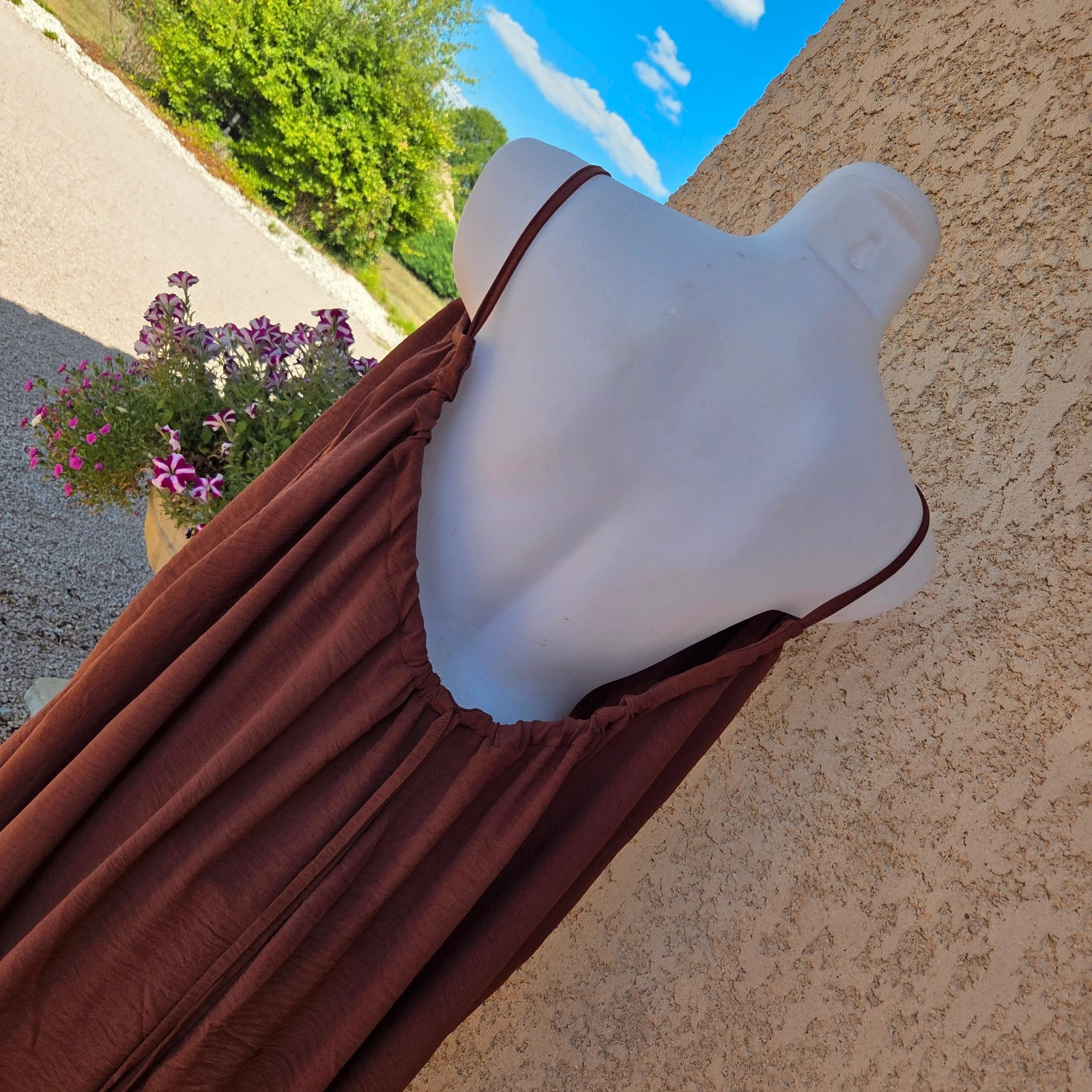 Robe longue dos nu plusieurs couleurs disponibles taille L – Tendance – taille L / 40 / 12 5