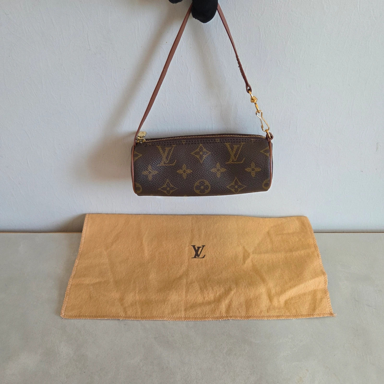 Mini sac a main Louis Vuitton papillon 15 centimètres