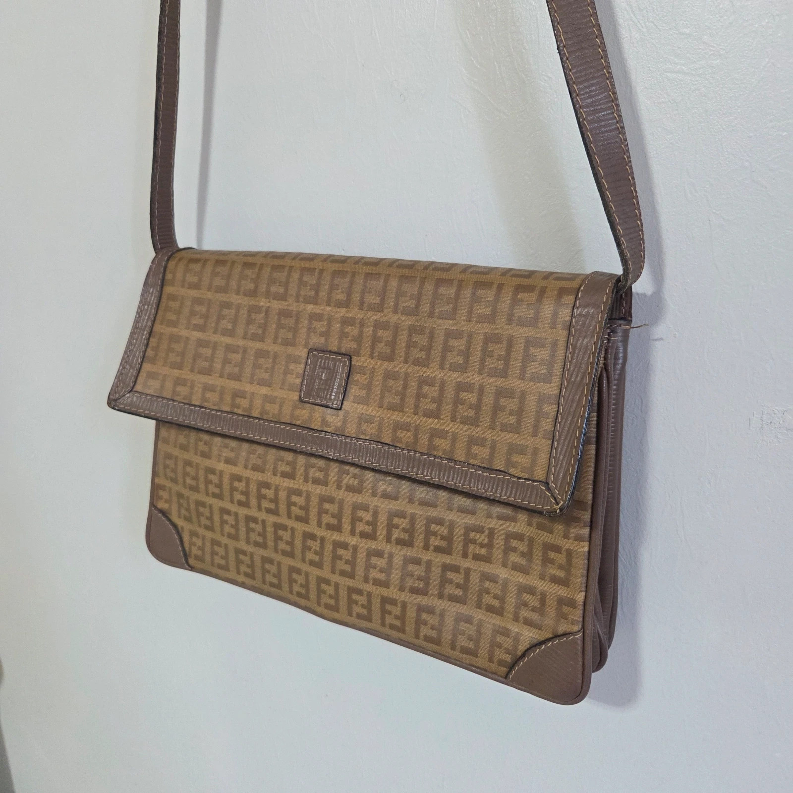 Sac a main bandoulière sacoche Fendi vintage – Fendi 3