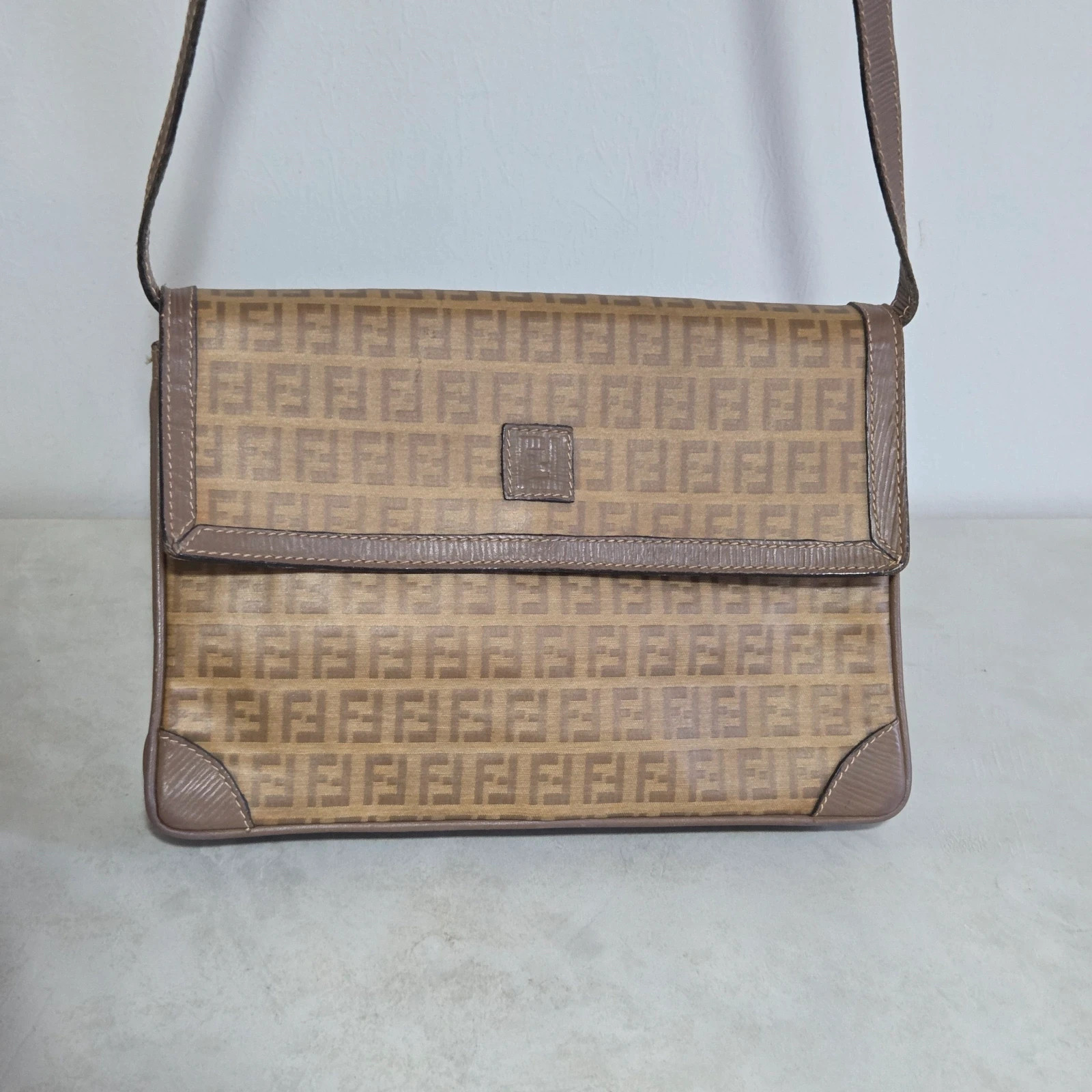 Sac a main bandoulière sacoche Fendi vintage – Fendi 4