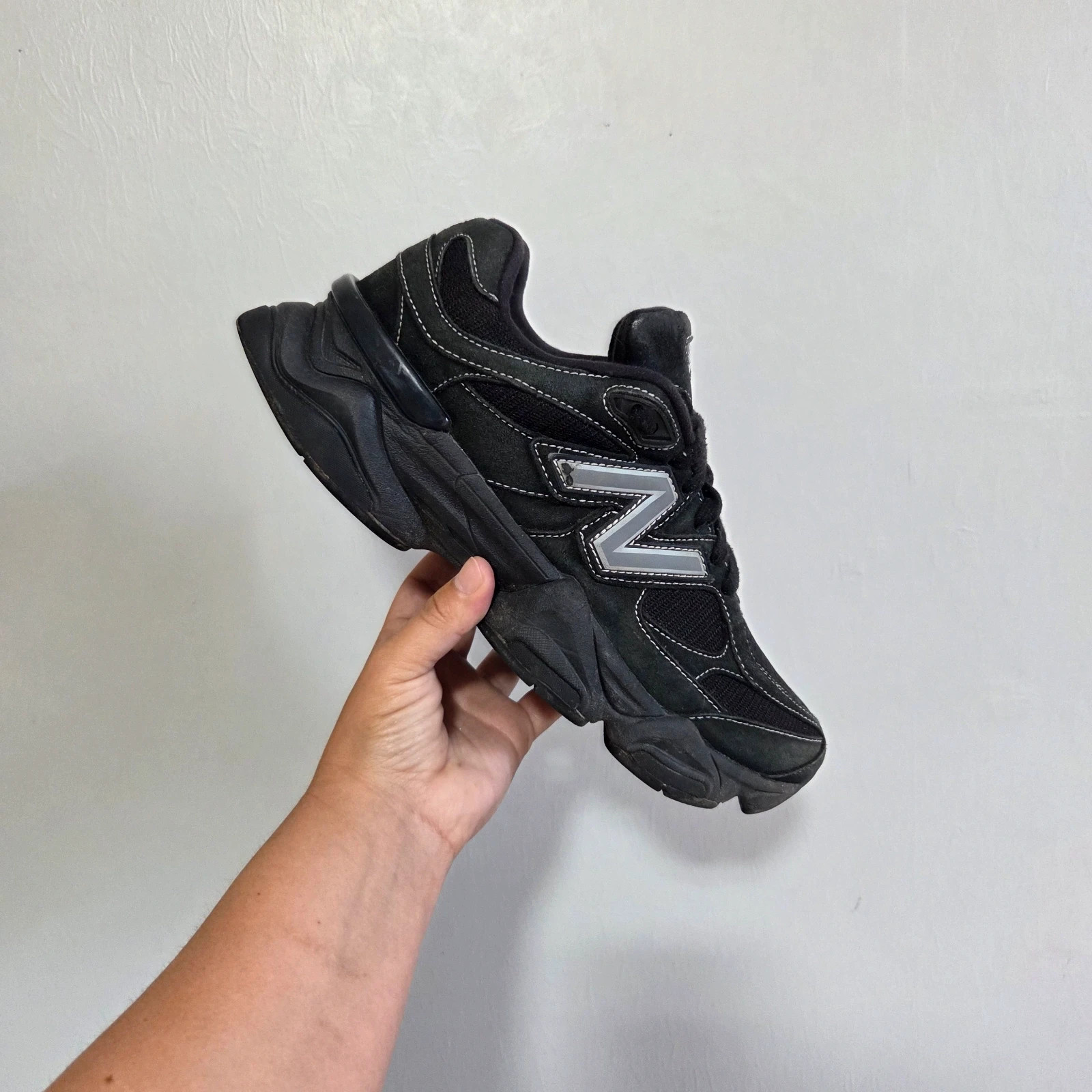 Sneakers basket new balance 9060 noir taille 40