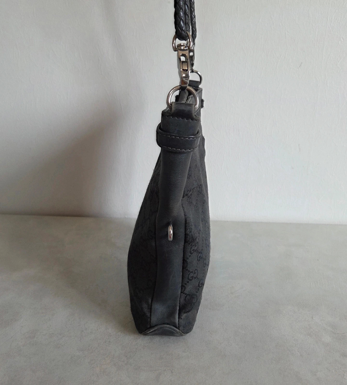 Sac a main sacoche sac bandoulière Gucci vintage noir toile et cuir – Gucci 5