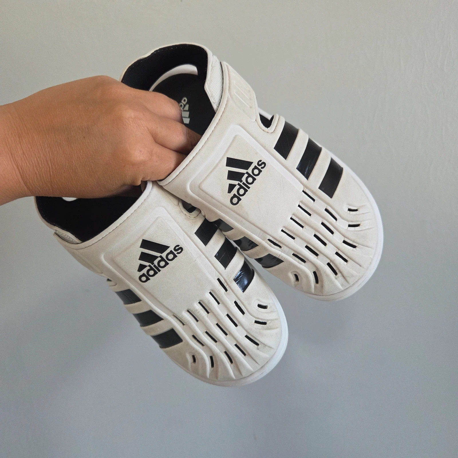 Chaussures été ouverte sandale Adidas enfant taille 33 – adidas – taille 33 4