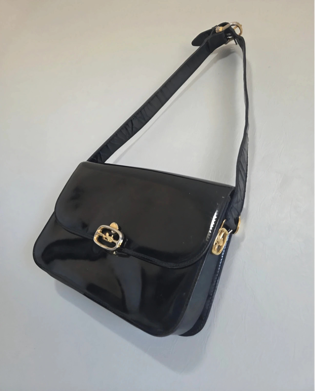 Sac a main Vintage cuir vernis noir Céline