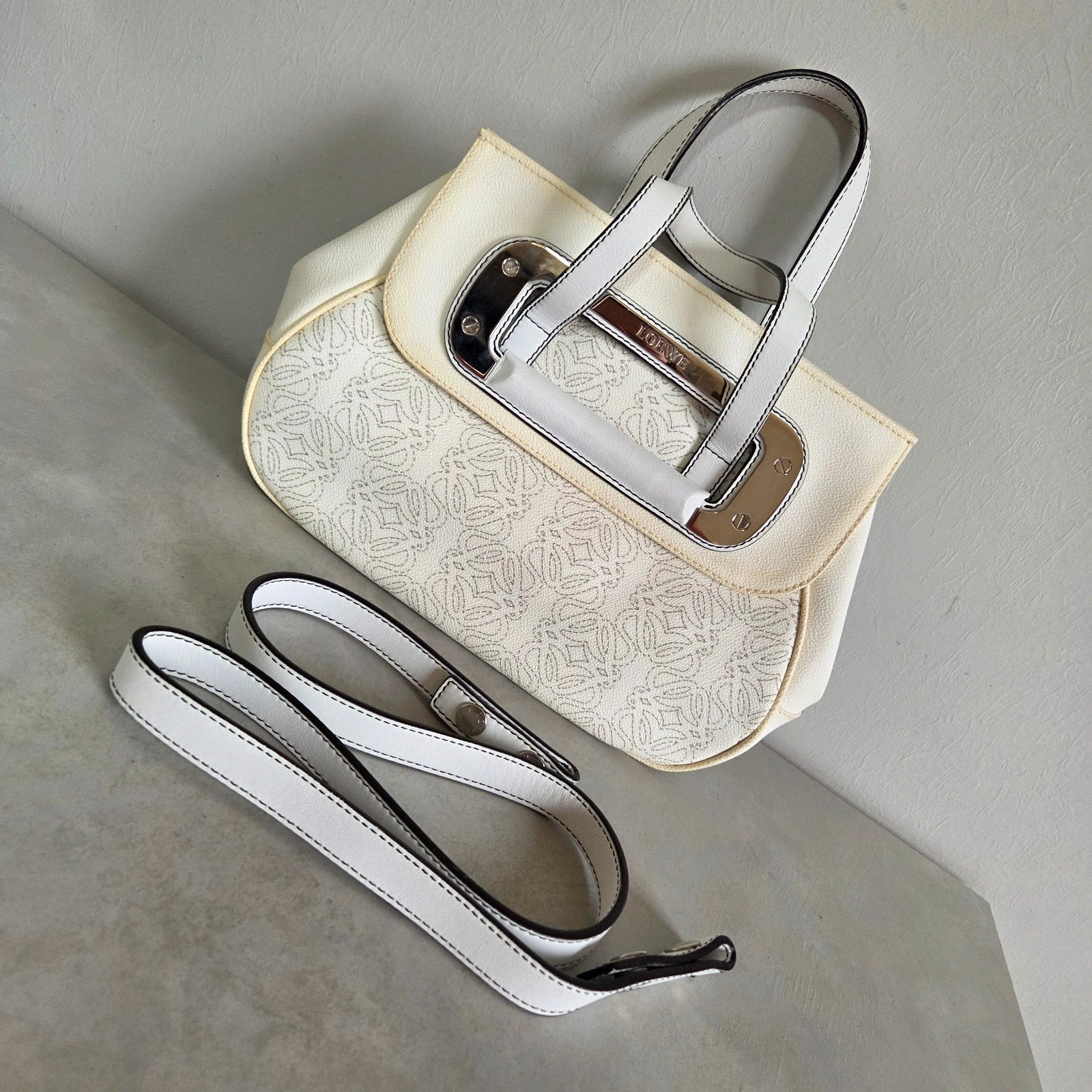 Sac a main loewe vintage crème beige – Loewe 2
