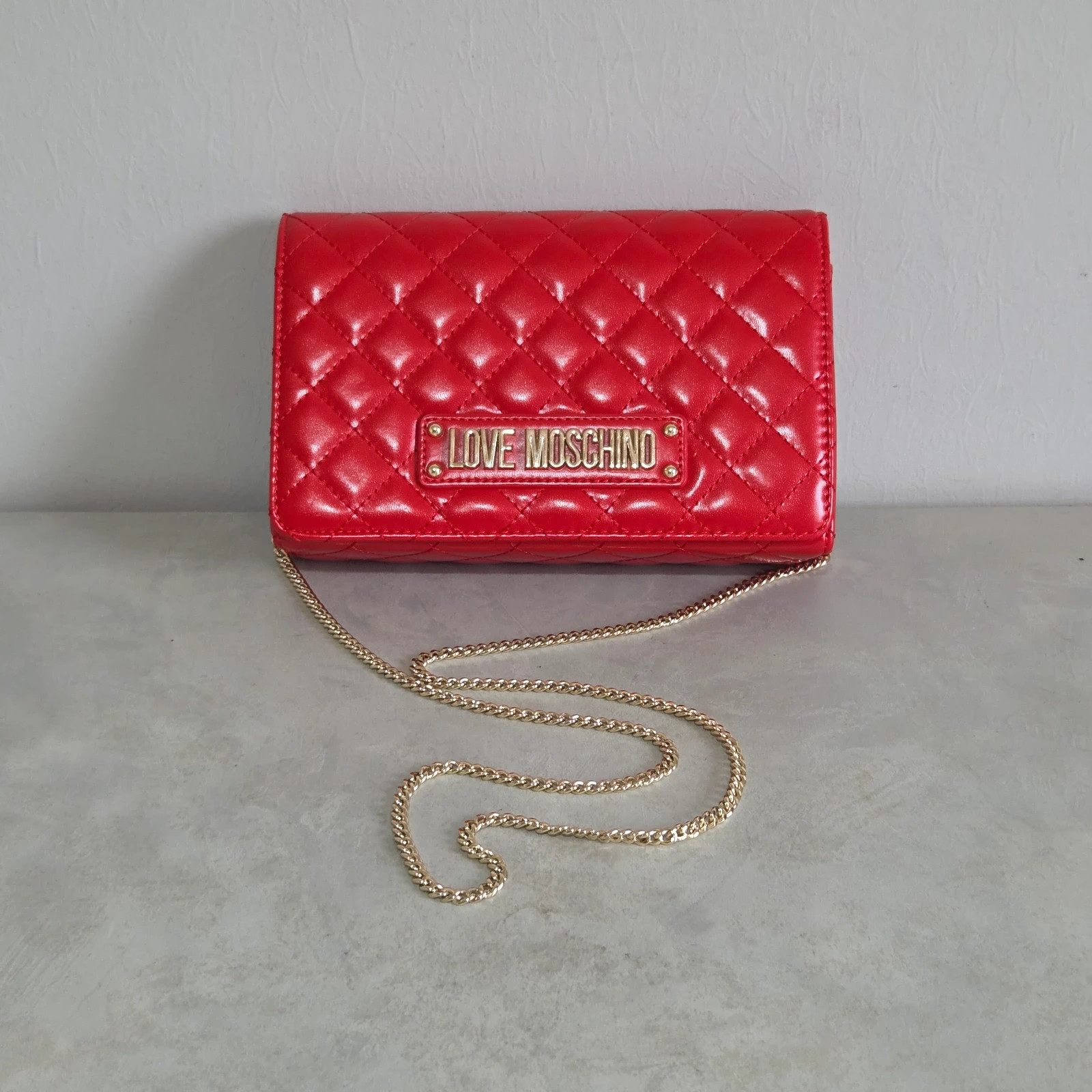 Sac a main bandoulière love moschino rouge doré