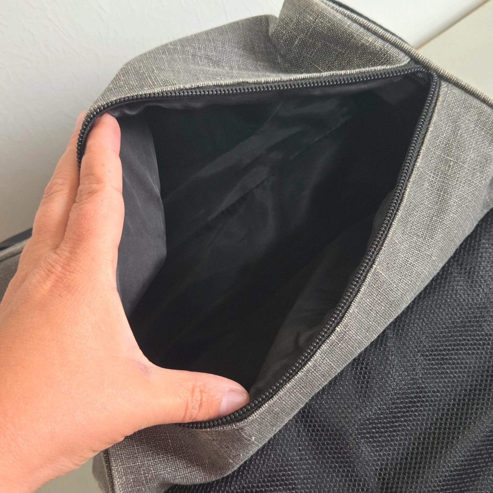 Sac sacoche pochette voyage trousse toilette hugo boss – Hugo Boss 4