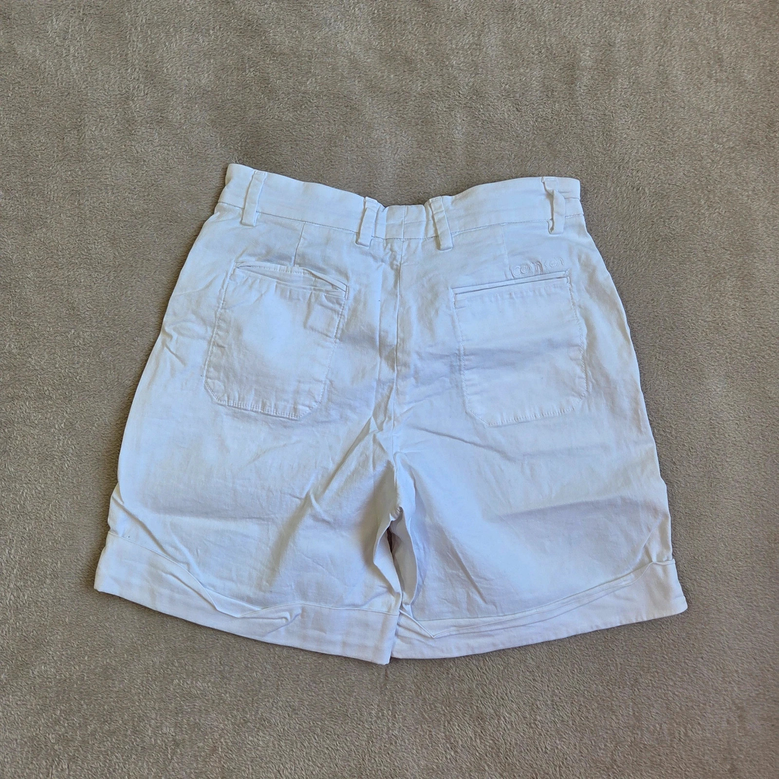 Short blanc taille haute Calvin klein taille XS – Calvin Klein – taille XS / 34 / 6 2