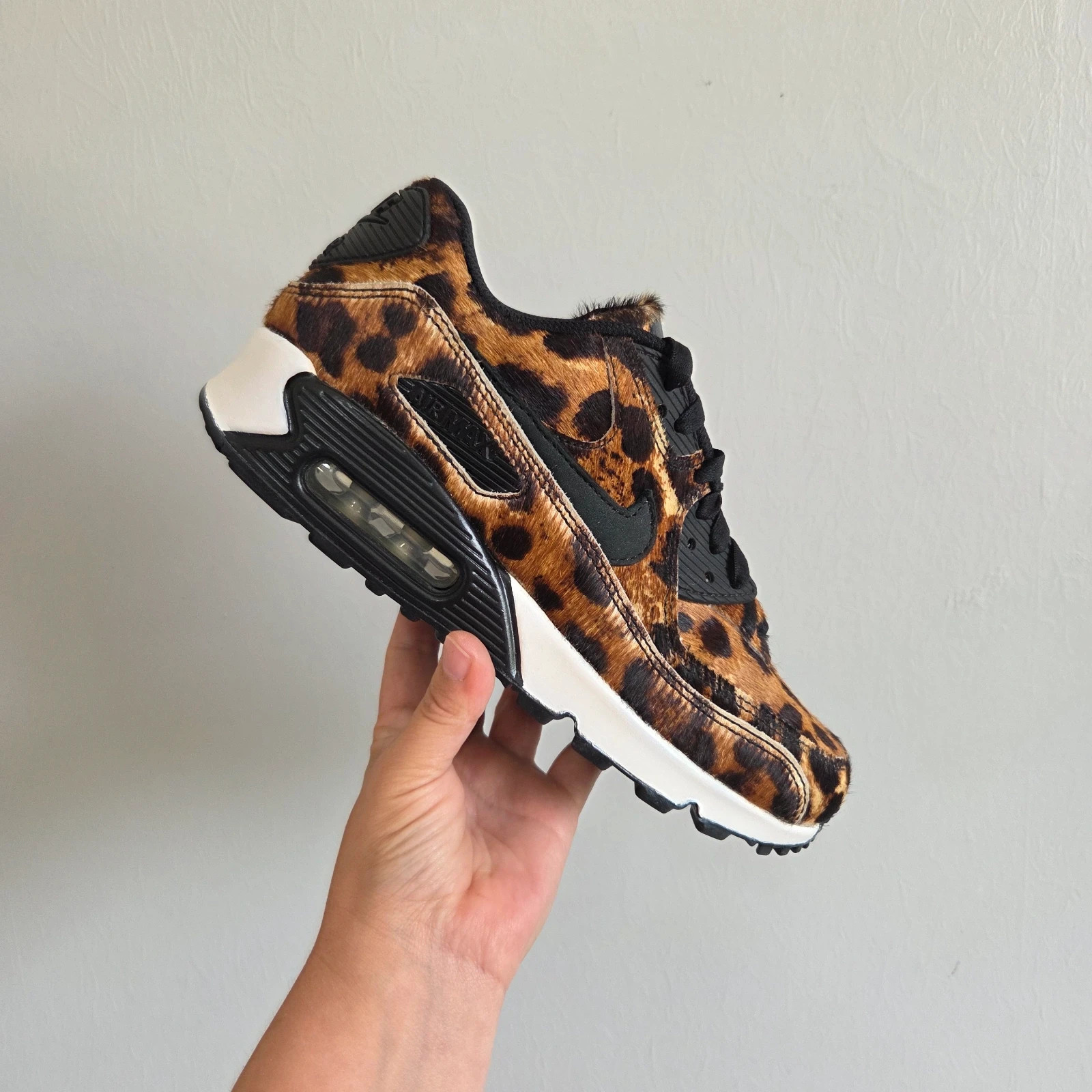 Sneakers basket trainers nike air max léopard a poile taille 38