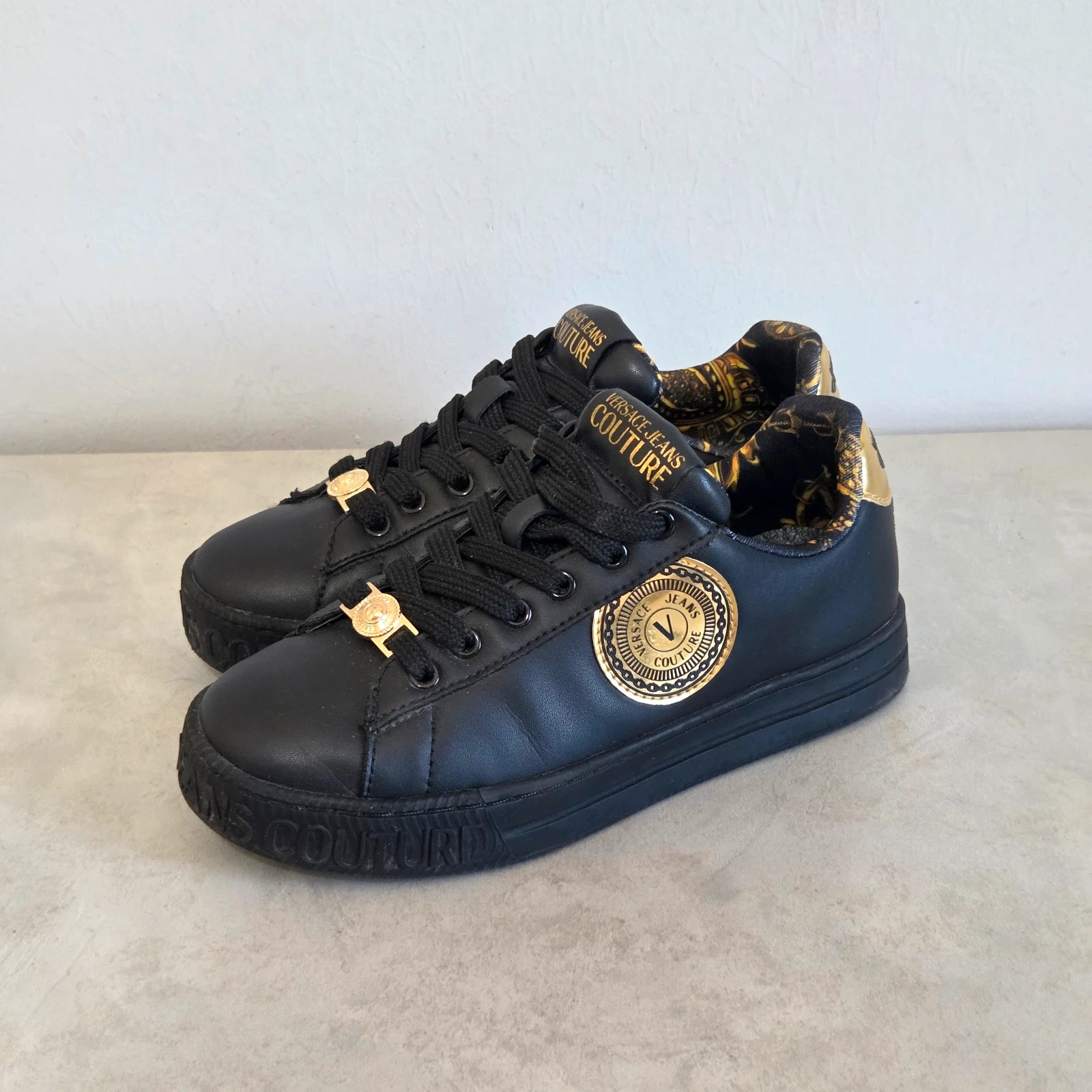 Sneakers basket trainers versace jeans couture taille 36 or doré noir – Versace Jeans Couture – taille 36 4