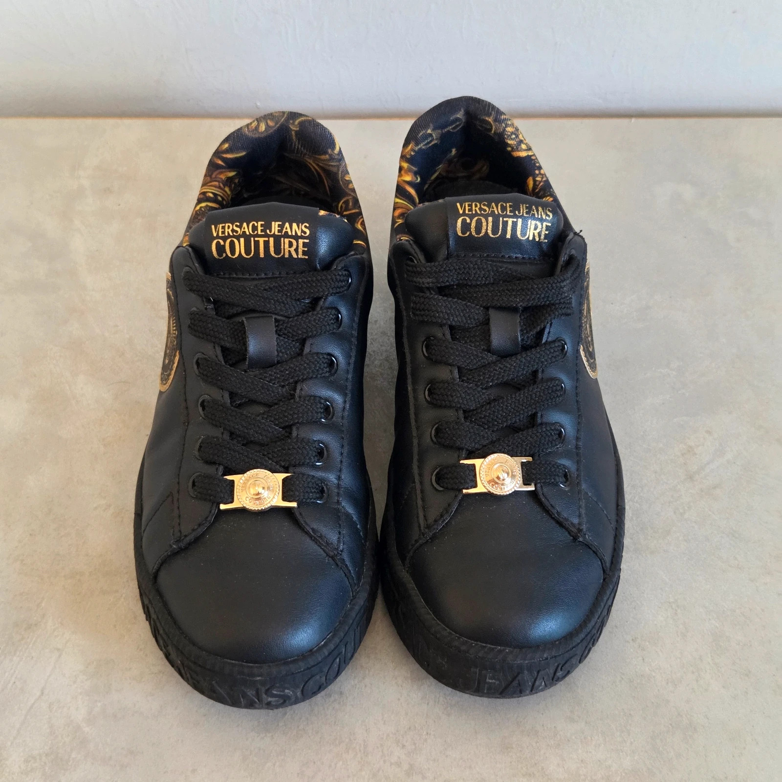 Sneakers basket trainers versace jeans couture taille 36 or doré noir – Versace Jeans Couture – taille 36 2