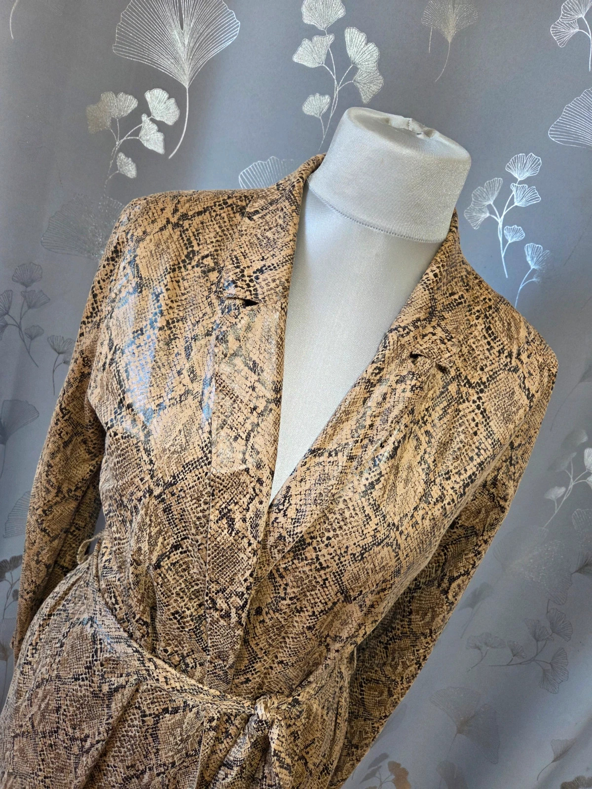 Manteau léger long motif serpent Jeff Gallano vintage – Jeff Gallano – taille M / 38 / 10 5