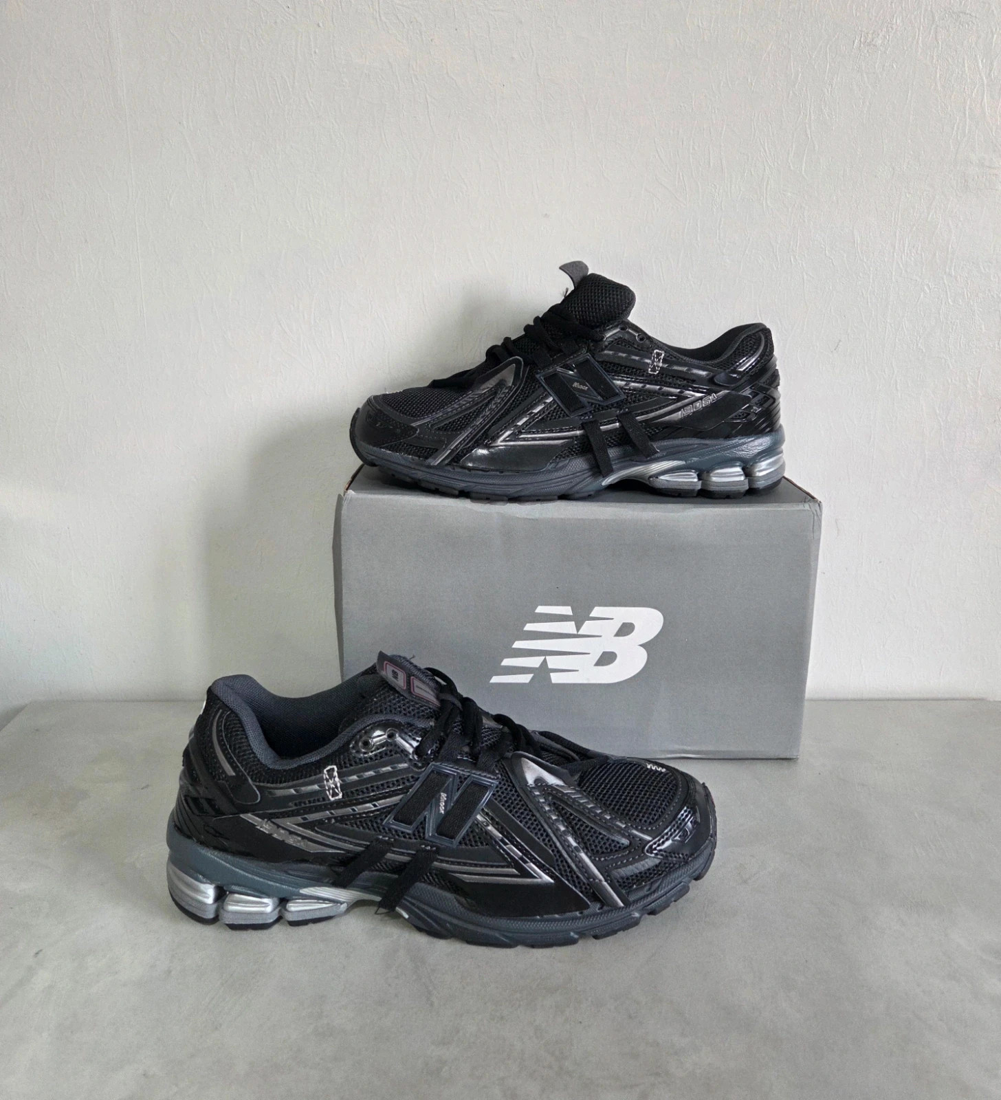 Sneakers basket new balance 1906A full Black taille 44