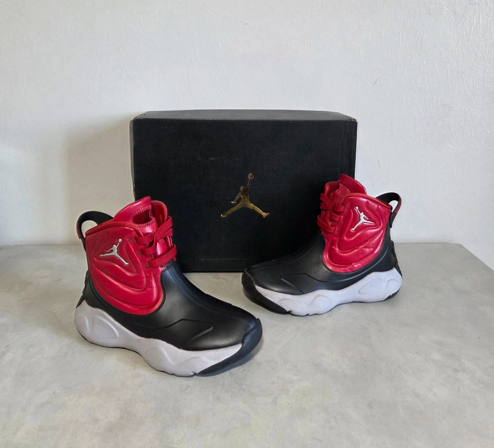 Botte bottine chaussures air Jordan enfant taille 31 – Jordan – taille 31 2