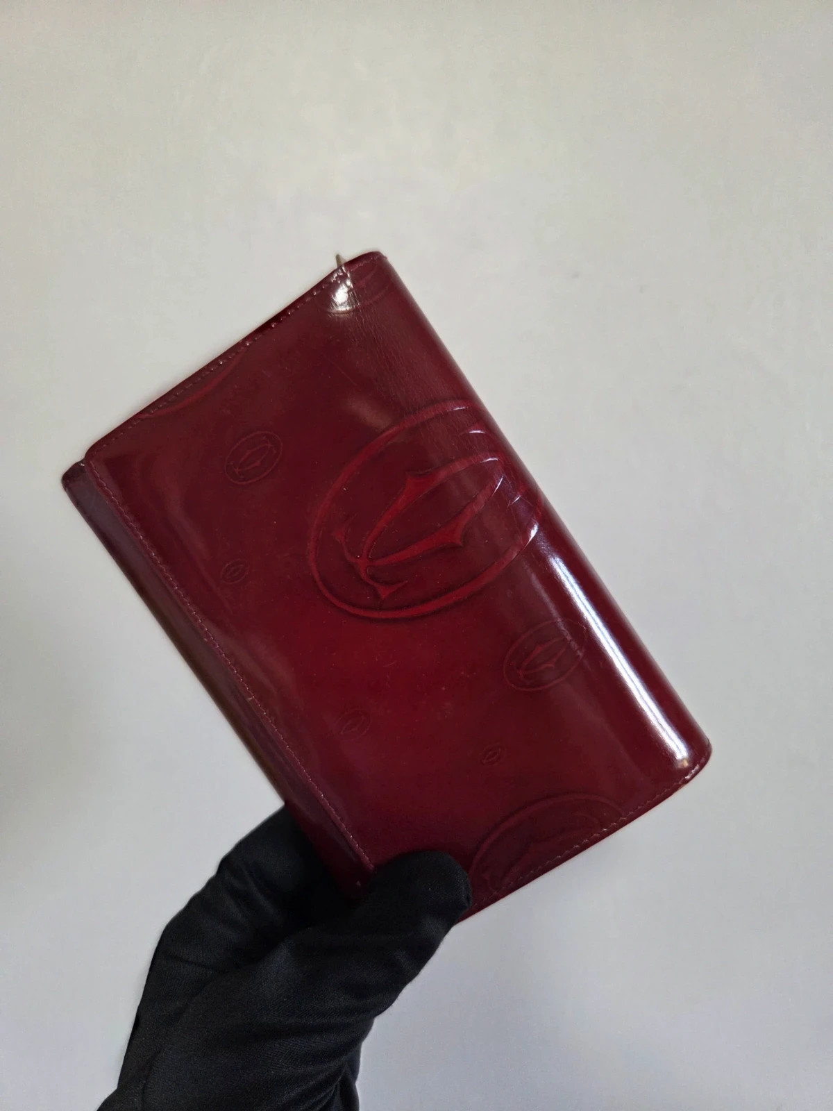 Porte monnaie wallet Cartier vintage happy birthday cuir vernis rouge bordeaux