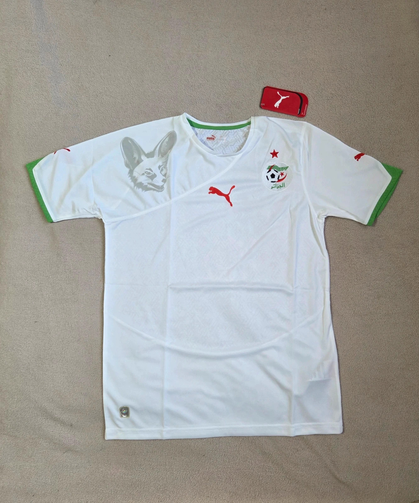 T-shirt maillot foot puma Algérie taille 14 ans
