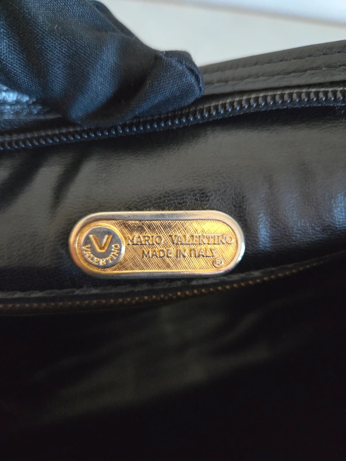 Pochette sac Mario Valentino cuir noir vintage – Mario Valentino 5