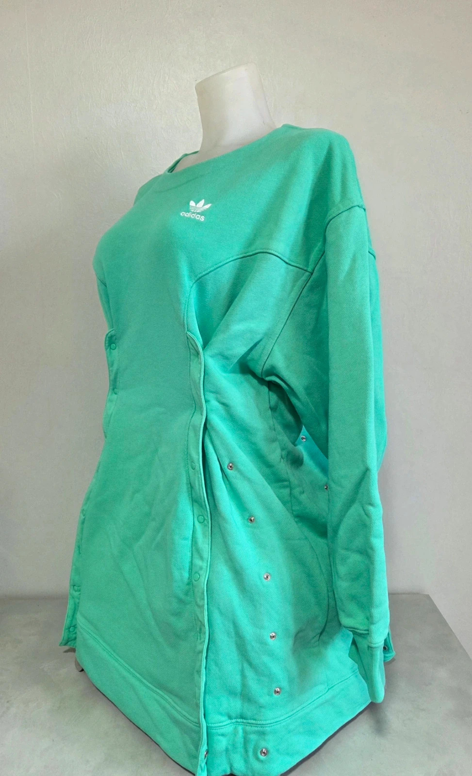 Robe Pull sweat long taille M 38 oversize cintré bouton pression Adidas vert – adidas – taille M / 38 / 10 3