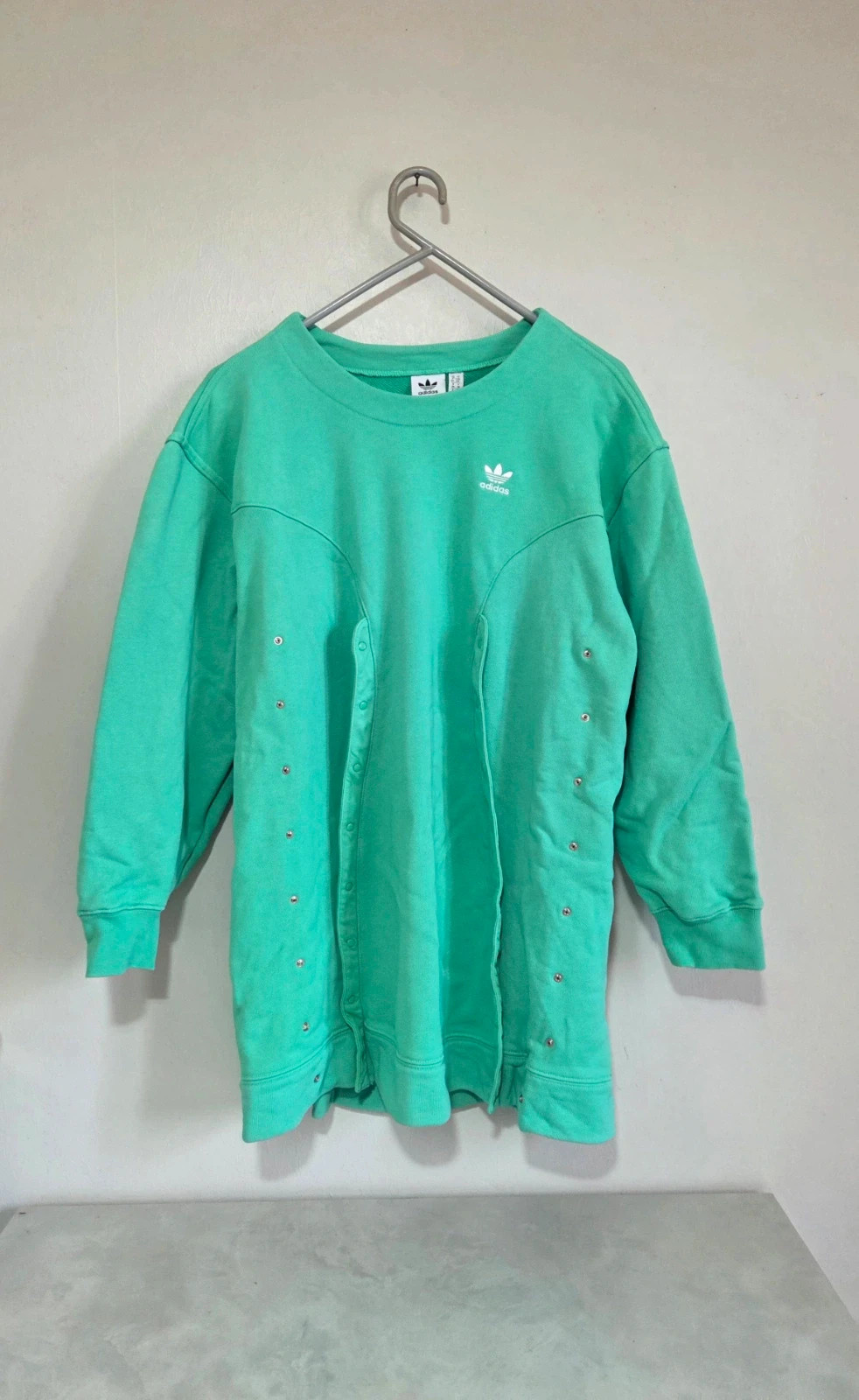 Robe Pull sweat long taille M 38 oversize cintré bouton pression Adidas vert – adidas – taille M / 38 / 10 5