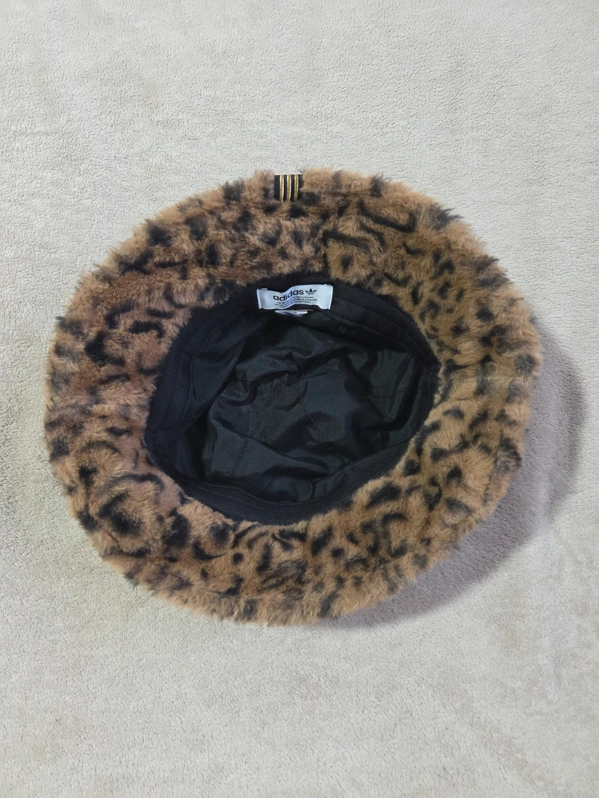 Bob chapeau fluffy polaire léopard Adidas – adidas – taille Taille unique 3