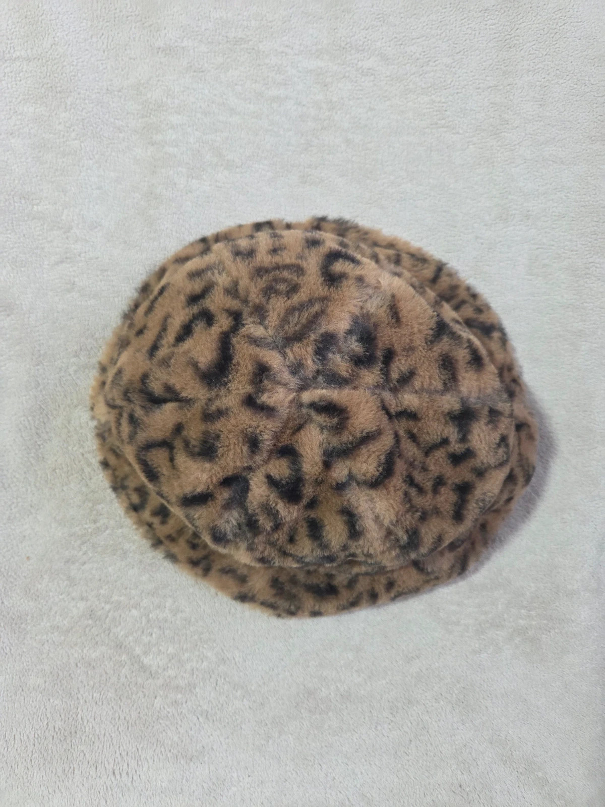 Bob chapeau fluffy polaire léopard Adidas – adidas – taille Taille unique 2