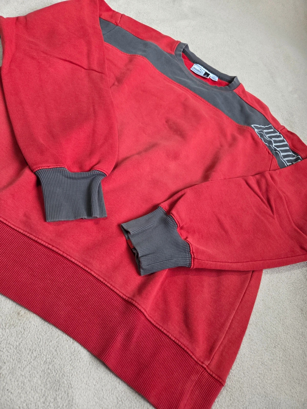 Pull sweat vintage Puma rouge taille L – Puma – taille L 2