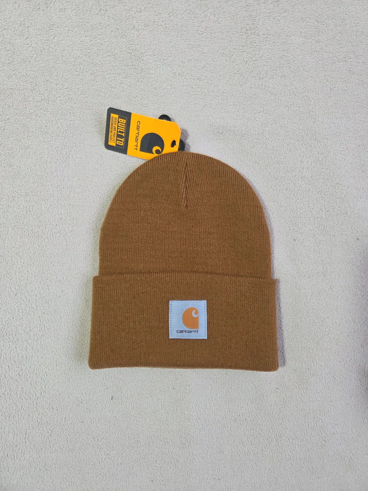 Bonnet neuf avec étiquette carhartt marron clair