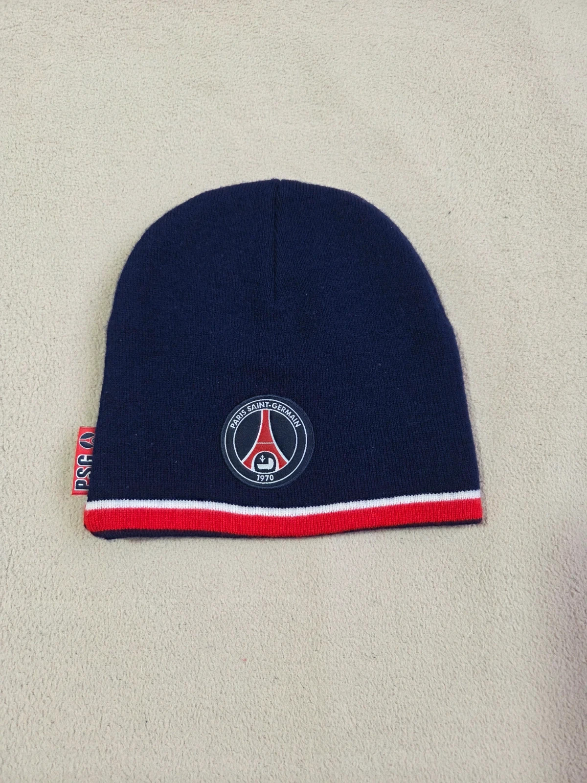Bonnet Paris saint-germain PSG neuf